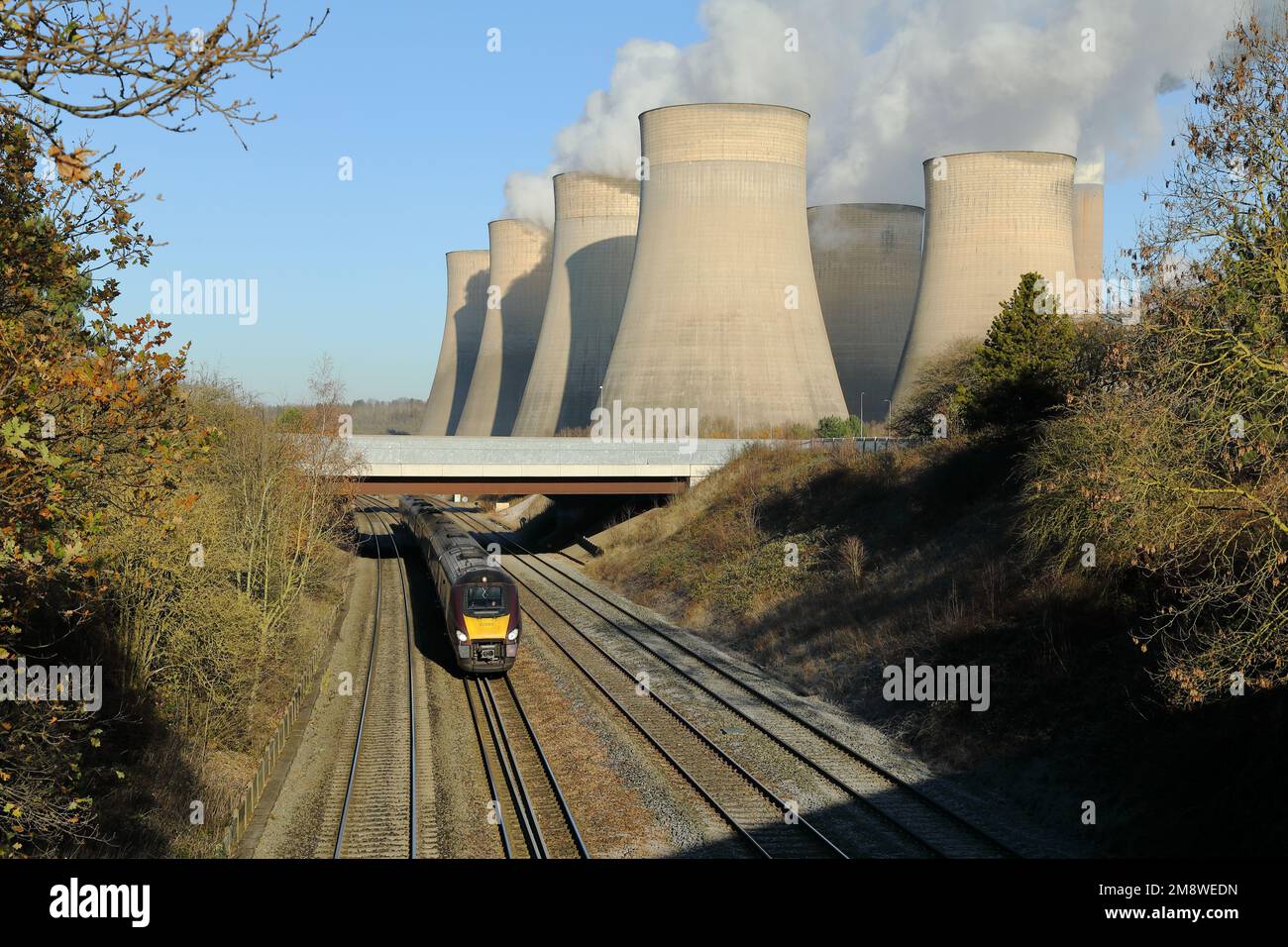 Le torri di raffreddamento della centrale elettrica di Ratcliffe, Nottinghamshire, Regno Unito, nel dicembre 2022. Foto Stock