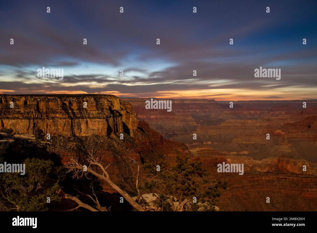 Paesaggio notturno del Grand Canyon National Park, Arizona, USA. (2011) Foto Stock