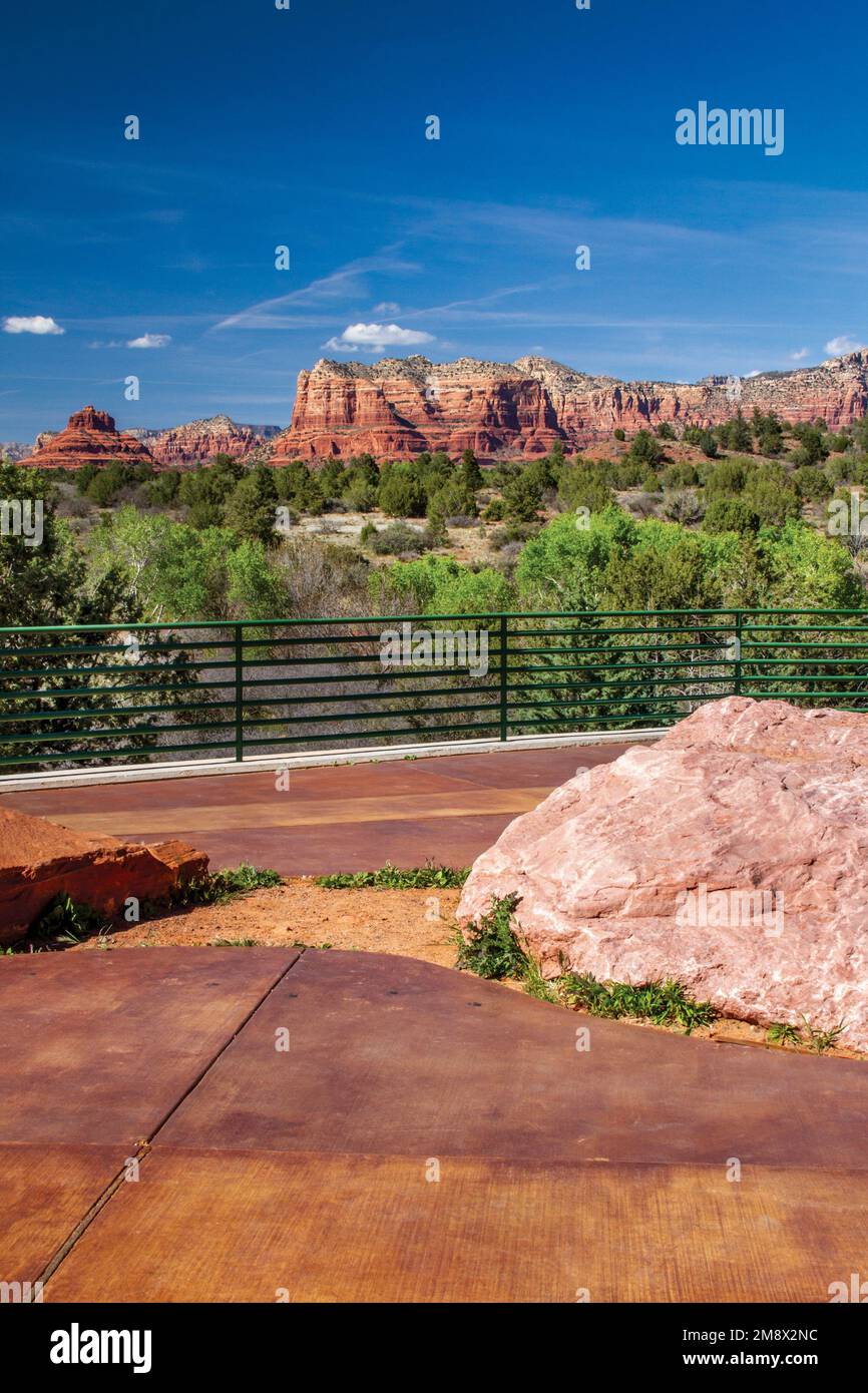 Punto panoramico dell'area del quartiere dei Ranger di Red Rock. Zona di Sedona in Arizona, Stati Uniti. (2011) Foto Stock