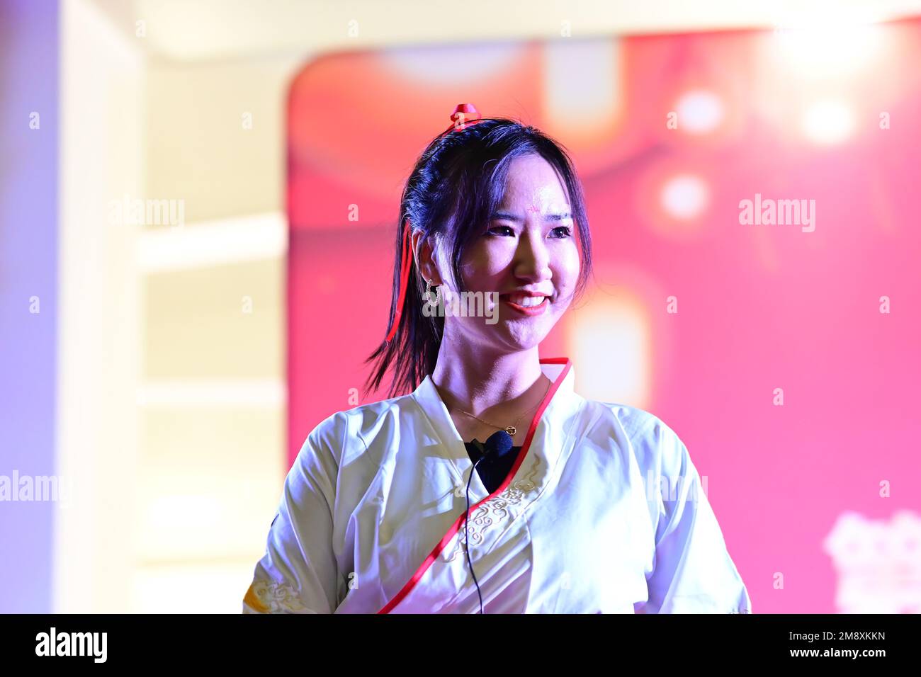 Londra, Inghilterra, Regno Unito. Gennaio 15 2023. La commedia cinese si esibisce presso il 2023 China-Britian - Chinese New Year Extravaganza al Bridge Courtyard. Credit: Vedi li/Picture Capital/Alamy Live News Foto Stock