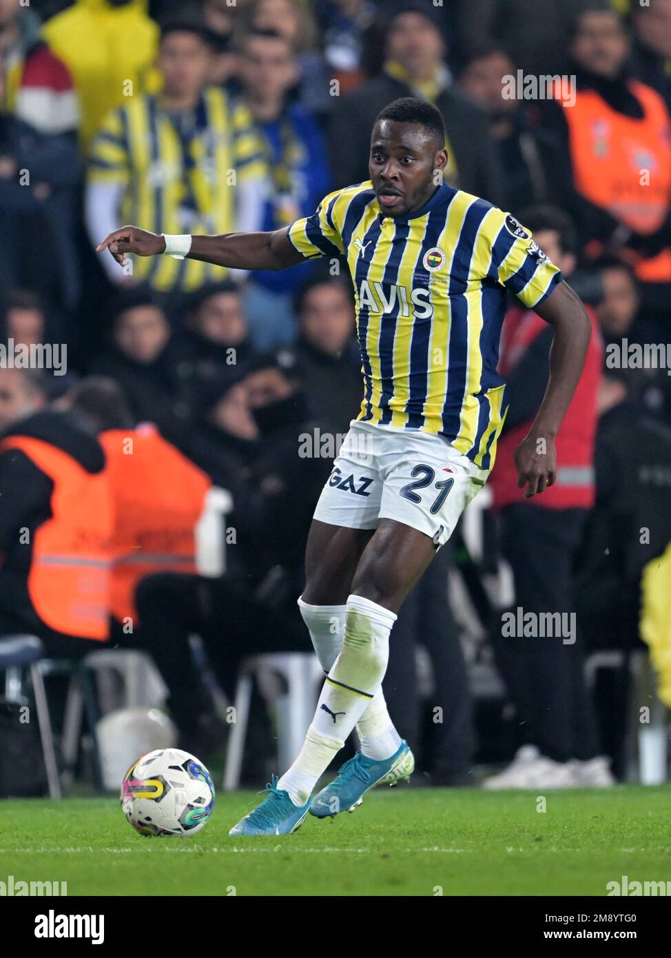 ISTANBUL - Bright Osayi Samuel di Fenerbahce SK durante la partita turca Super Lig tra Fenerbahce AS e Galatasaray AS allo stadio Ulker il 8 gennaio 2023 a Istanbul, Turchia. AP | altezza olandese | GERRIT DI COLONIA Foto Stock