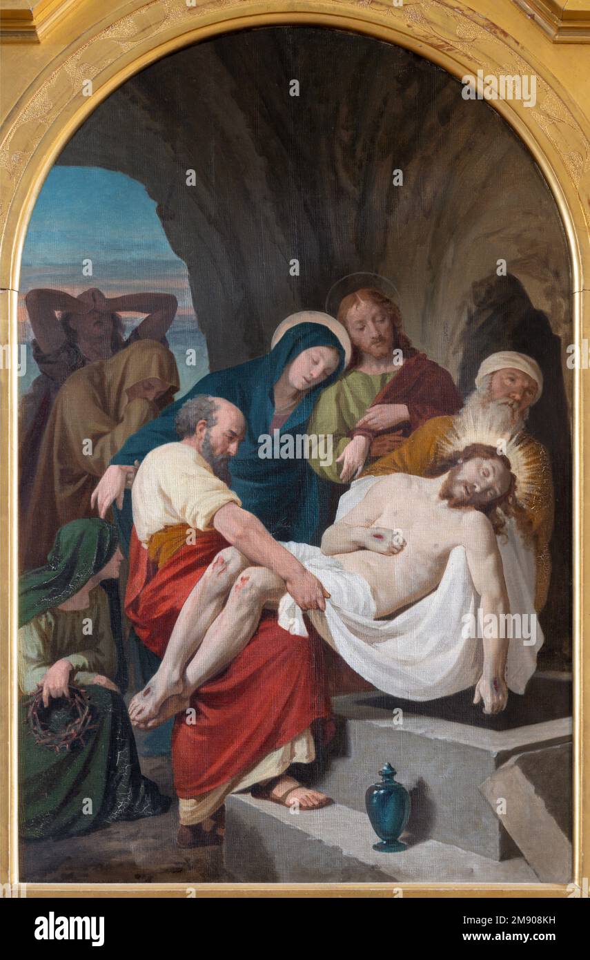 VARALLO, ITALIA - 17 LUGLIO 2022: La sepoltura pittorica di Gesù nella chiesa Collegiata di San Gaudenzio di Enrico Reffo dalla fine del 19. cent. Foto Stock