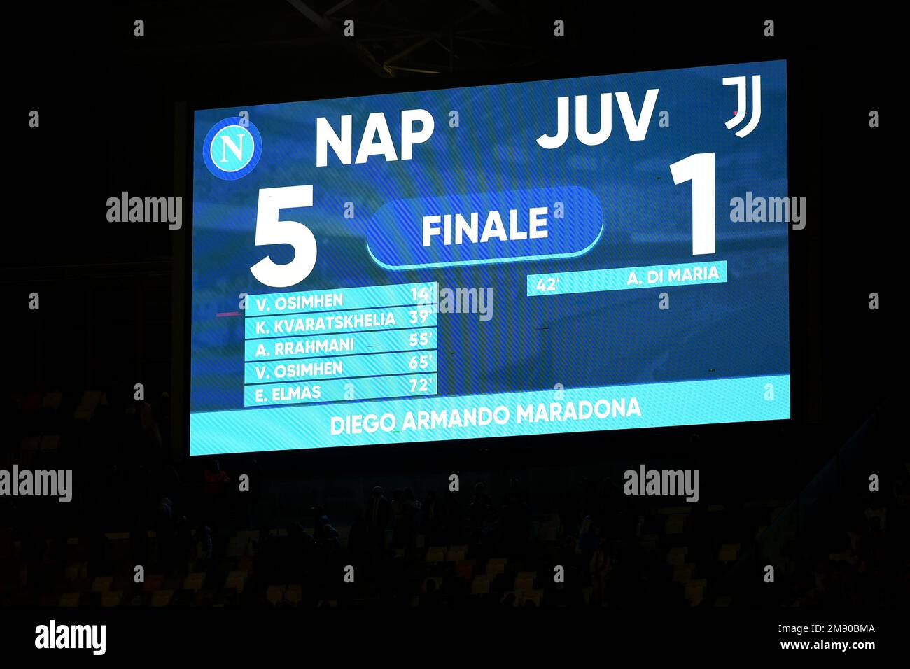 napoli-italia-13-jan-2023-scheda-led-all-interno-dello-stadio-diego-armando-maradona-che-mostra-il-punteggio-finale-5-1-alla-fine-della-serie-a-match-tra-ssc-napoli-2m90bma.jpg