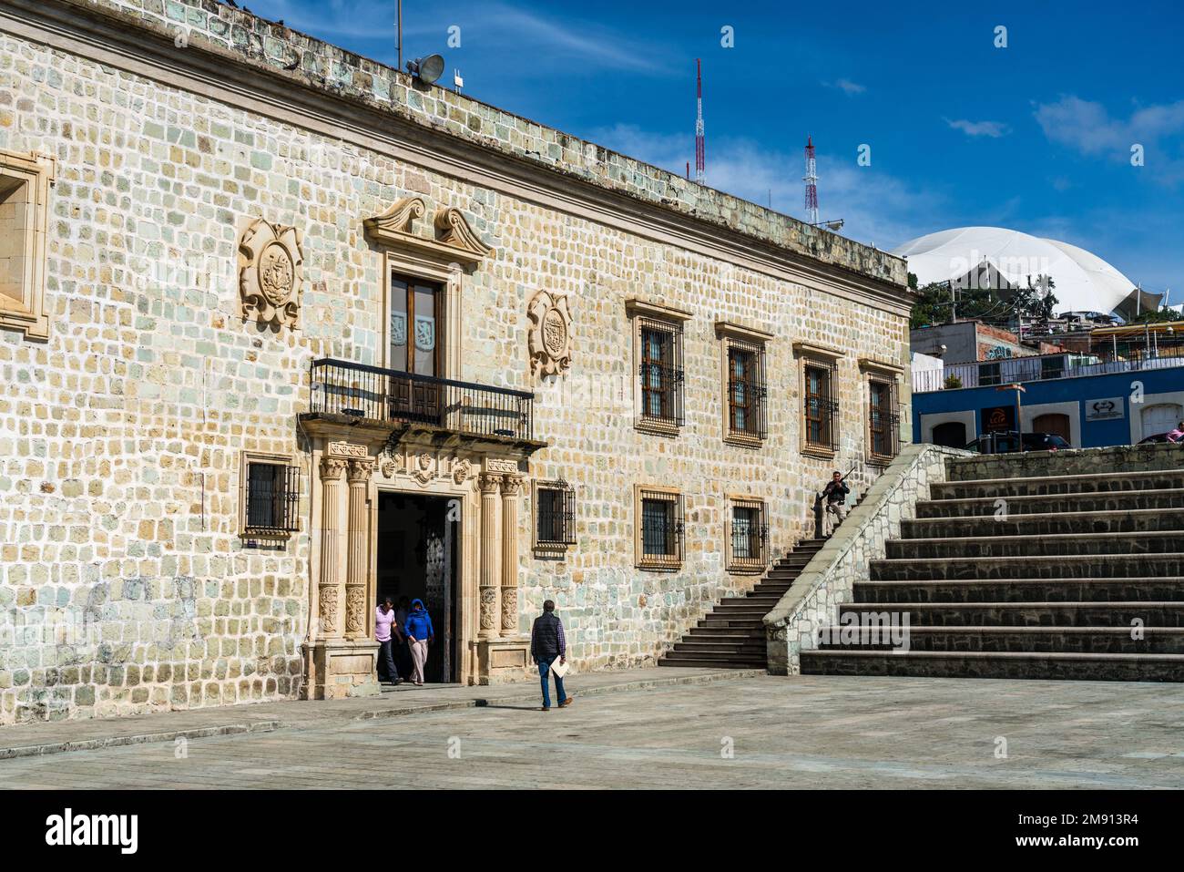 Il Palacio Municipal de Oaxaca, o il municipio della città di Oaxaca de Juarez, Messico. È l'ex convento della Basilica di nostra Signora di so Foto Stock