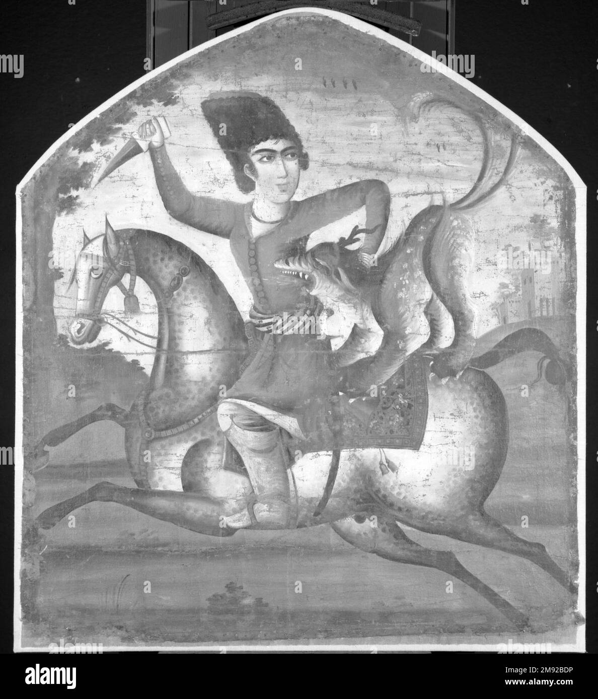 Hunter on Horseback attaccato da un mitico cacciatore di bestie su Horseback attaccato da una mitica bestia, metà 18th ° secolo. Olio su tela, 37 1/2 x 34 poll. (95,3 x 86,4 cm). I dipinti lirici di questo ciclo poetico raffigurano storie d'amore tratte dalle classiche opere di celebri poeti iraniani, episodi biblici e coranici e vignette da caccia. Collettivamente, sono documenti preziosi dei formati architettonici originali e dei programmi narrativi degli interni domestici del XVIII secolo. La ricostruzione seguente illustra come questo ciclo di pittura sarebbe stato visualizzato nel suo contesto originale, w Foto Stock