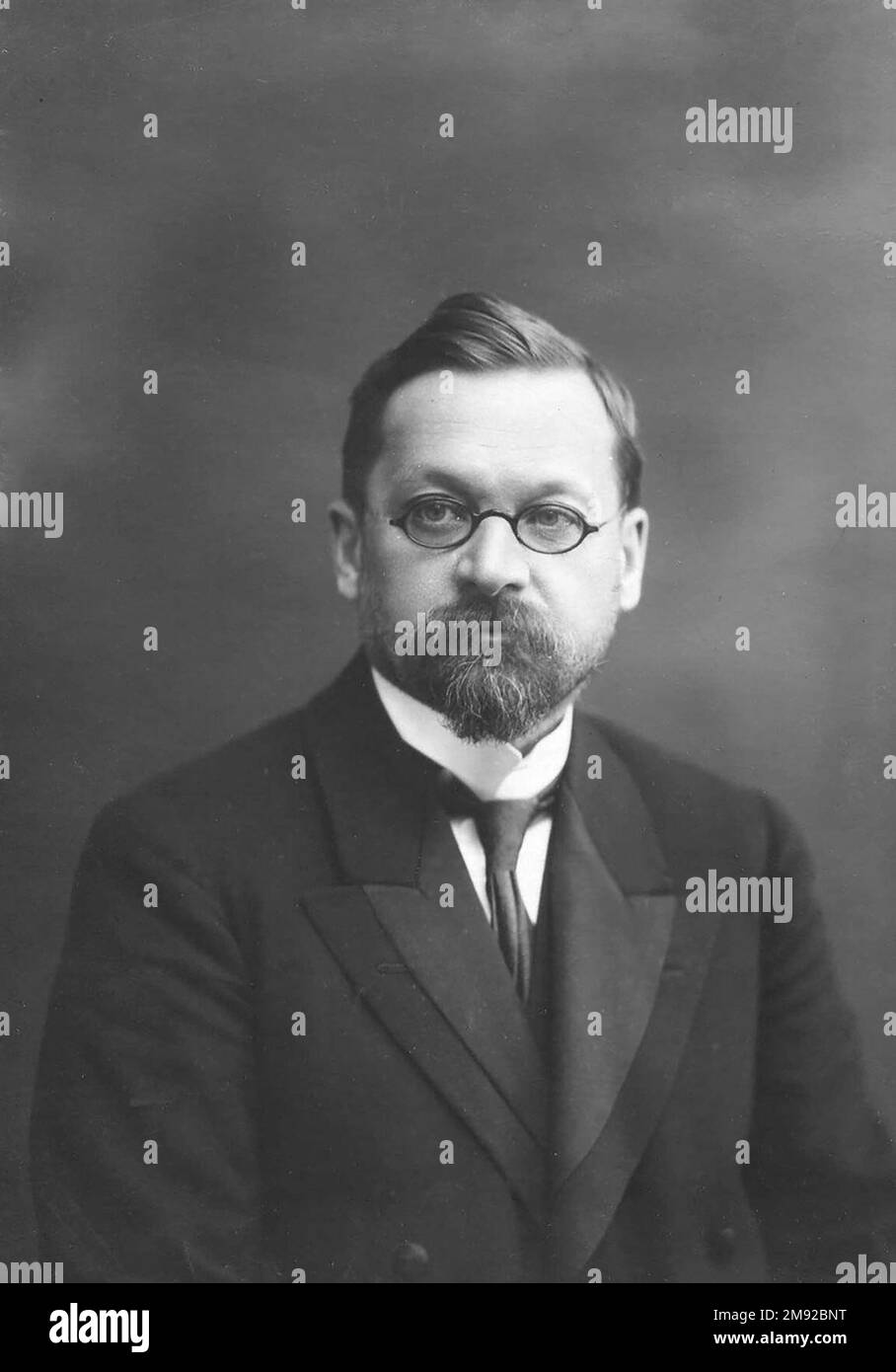 Boris Vladimirovich Verkhovsky (1863-1939) - laringologo, direttore del Moscow Women's Medical Institute, vero consigliere statale. ca. circa 1911 Foto Stock