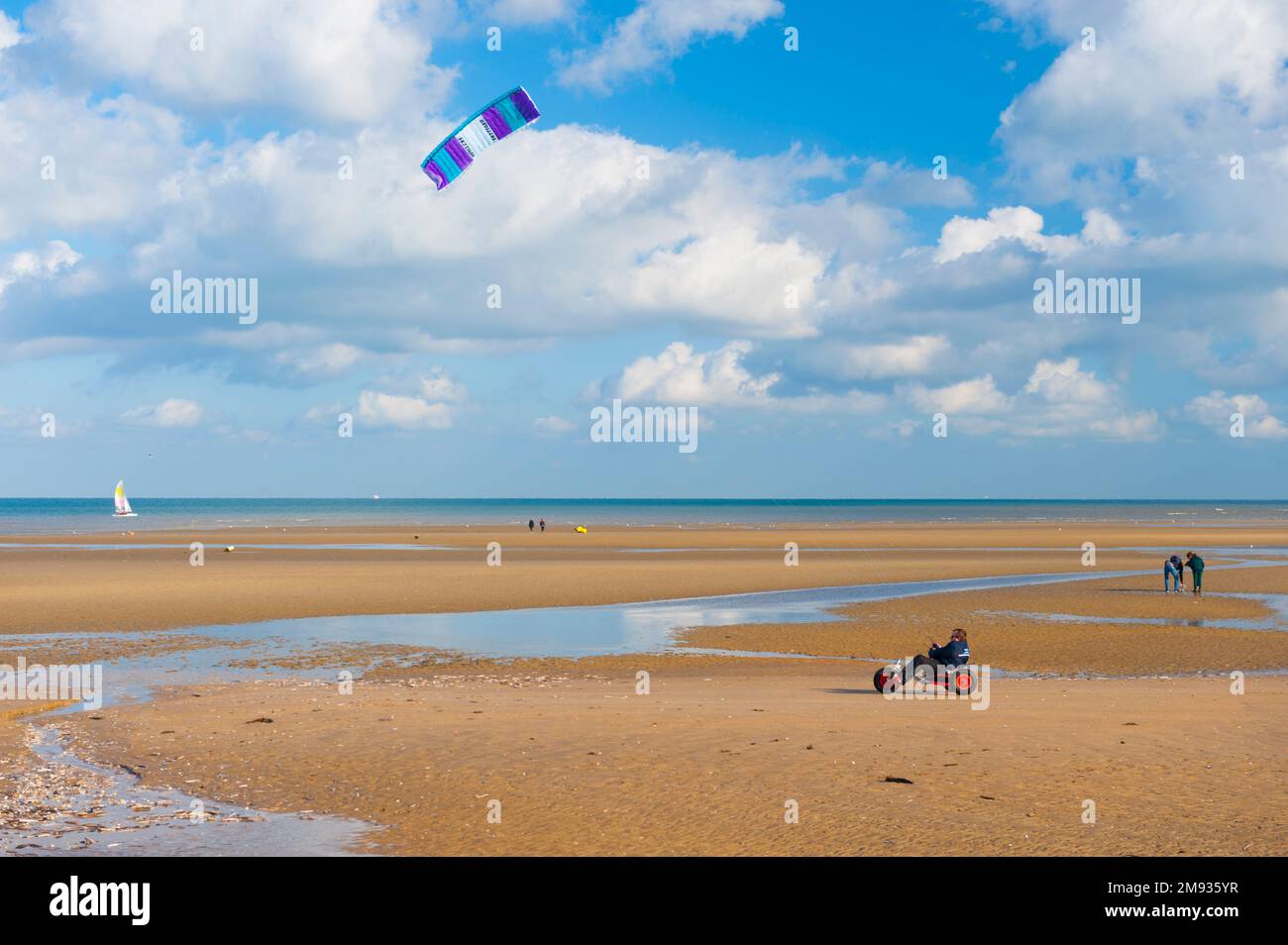 Francia, Calvados (14), Cabourg, spiaggia durante una marea primaverile Foto Stock