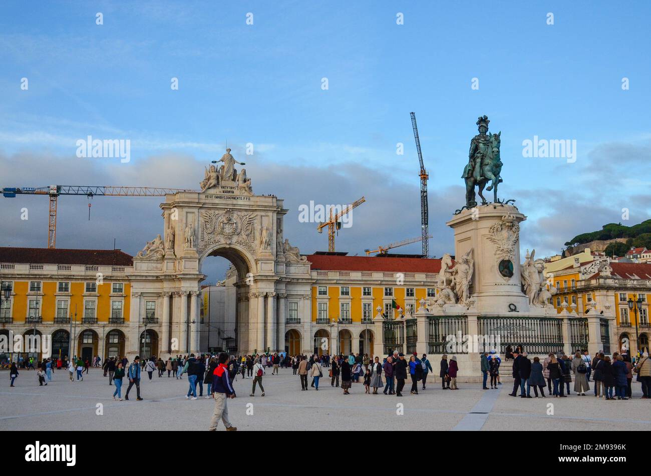 Praca do Comercio. Punto di riferimento storico nel cuore di Lisbona, Portogallo. Novembre 2022. Foto Stock