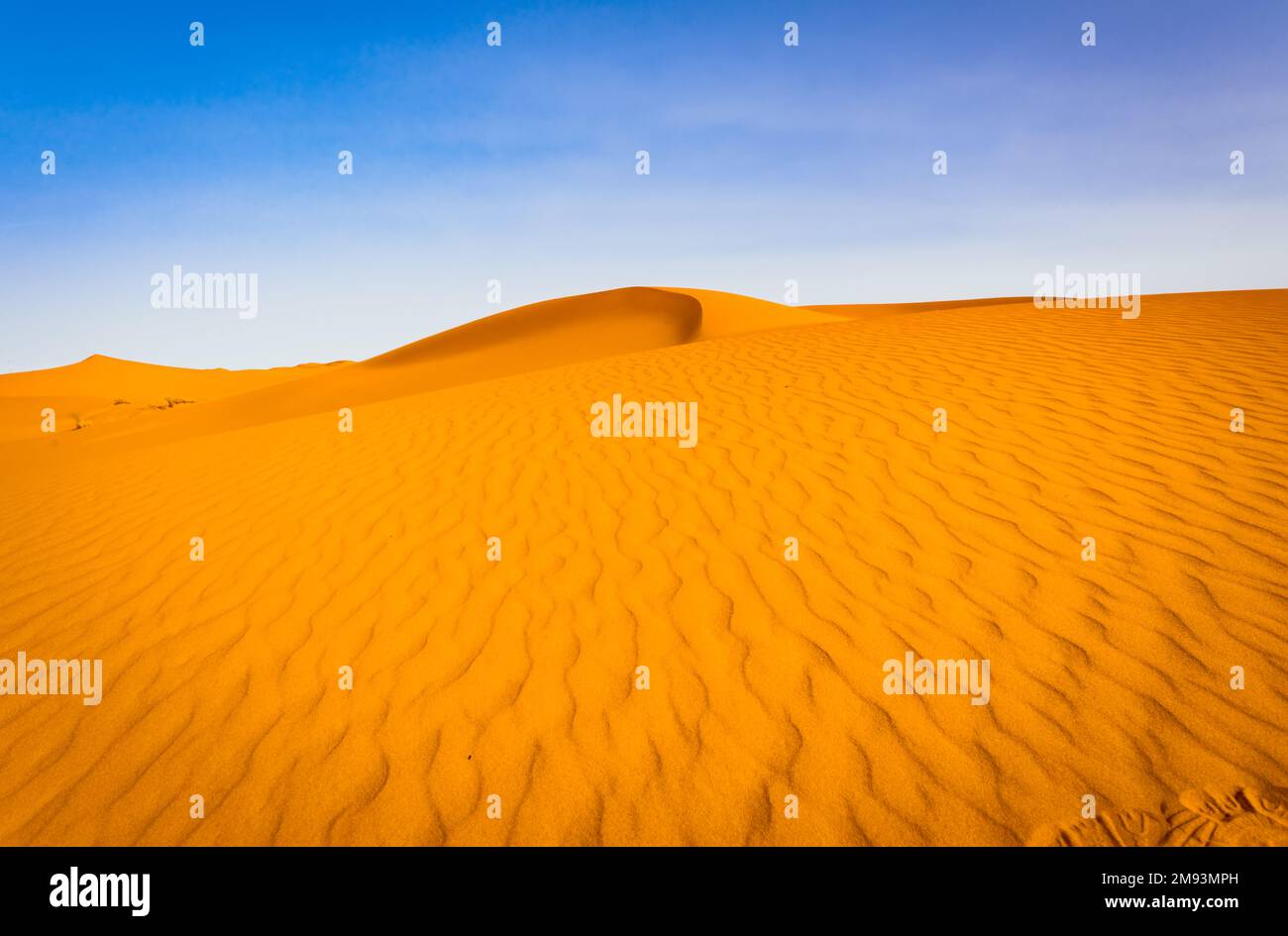 Majestic bellissima scena di Merzouga dune del deserto del Sahara in Marocco. Foto Stock