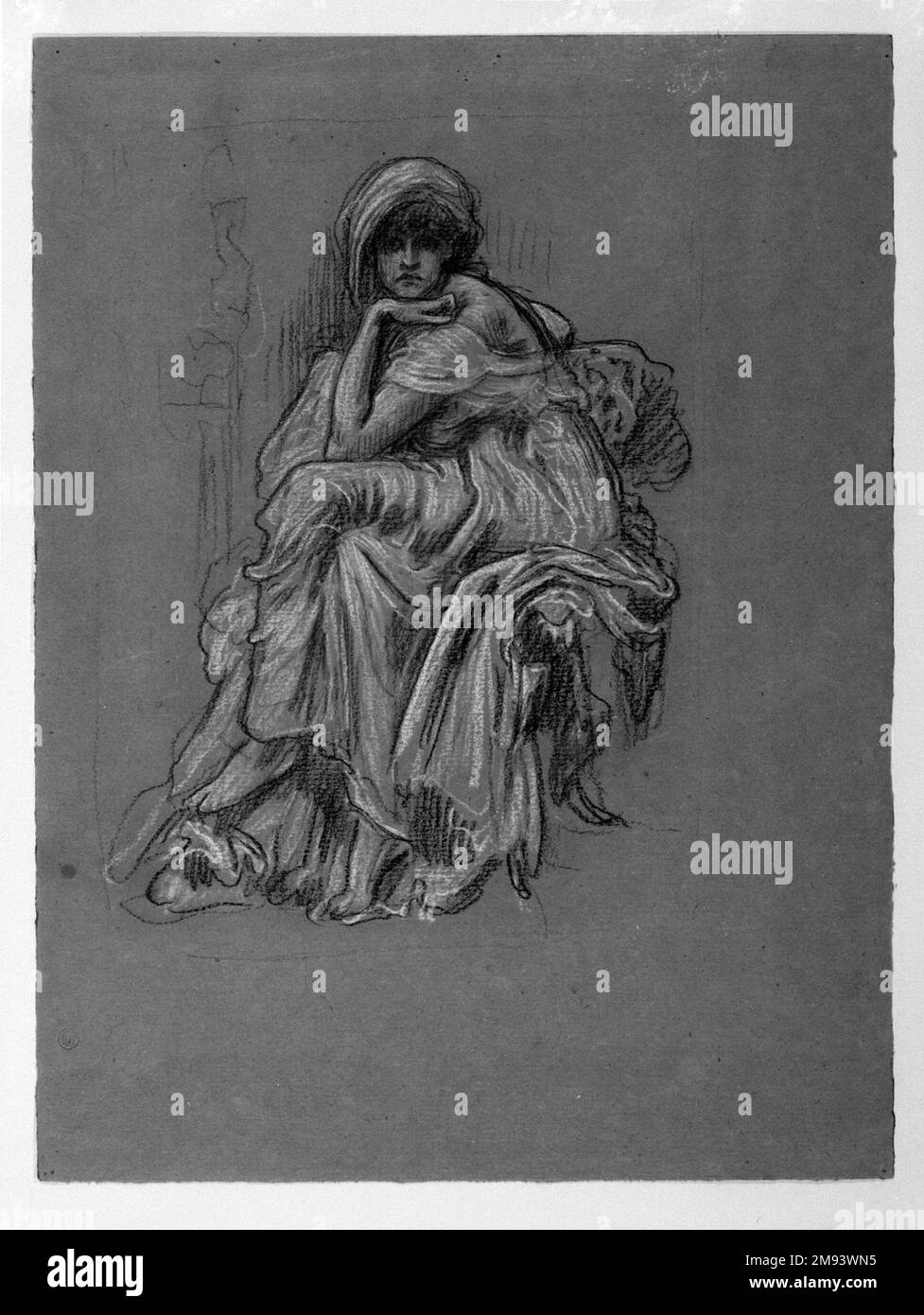 Studio per la pittura 'Sybill' Lord Frederick Leighton (inglese, 1830-1896). Studio per la pittura 'Sybil.'. Carbone di legna e gesso su carta di wove, foglio: 14 9/16 x 10 7/8 poll. (37 x 27,6 cm). La formazione accademica di Frederic Leighton gli insegnò a preparare numerosi studi di figure e tendaggi per i suoi dipinti. Questo disegno di una donna classica vestita a fodera è uno studio per un grande dipinto ad olio, Sybil, che espone nel 1889. La sua posa ricorda la figura di Albrecht Dürer a Melencolia, mentre la sua presenza scultorea riflette il debito di Leighton nei confronti delle monumentali figure femminili di Michelangelo. Entro il 1880 Foto Stock