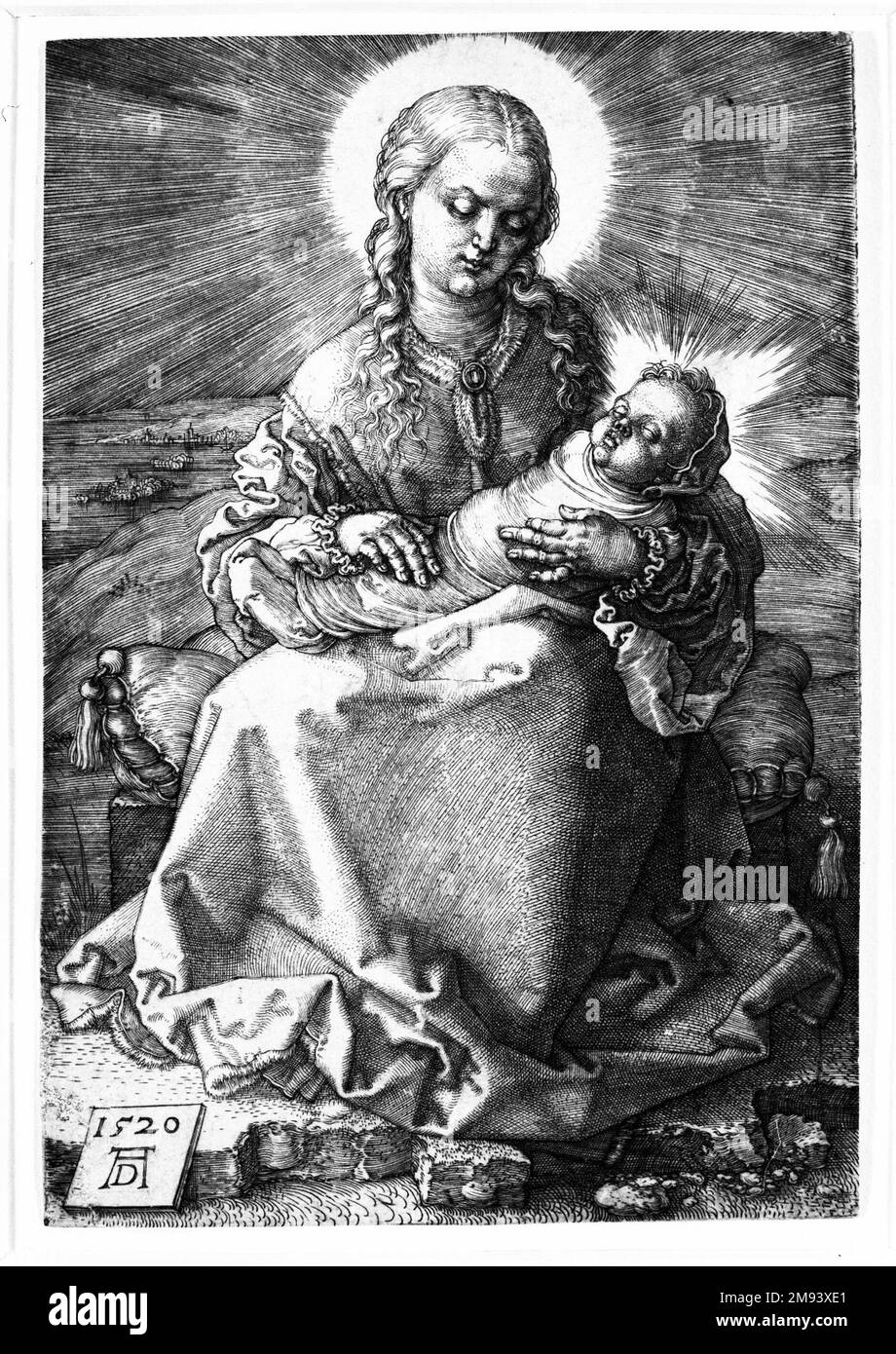 La Vergine con il Salvatore Bambino in abiti ondolanti Albrecht Dürer (tedesco, 1471-1528). La Vergine con il Salvatore Bambino in abiti gonfie, 1520. Incisione su carta posata, 5 5/8 x 3 7/8 poll. (14,3 x 9,8 cm). Arte europea 1520 Foto Stock