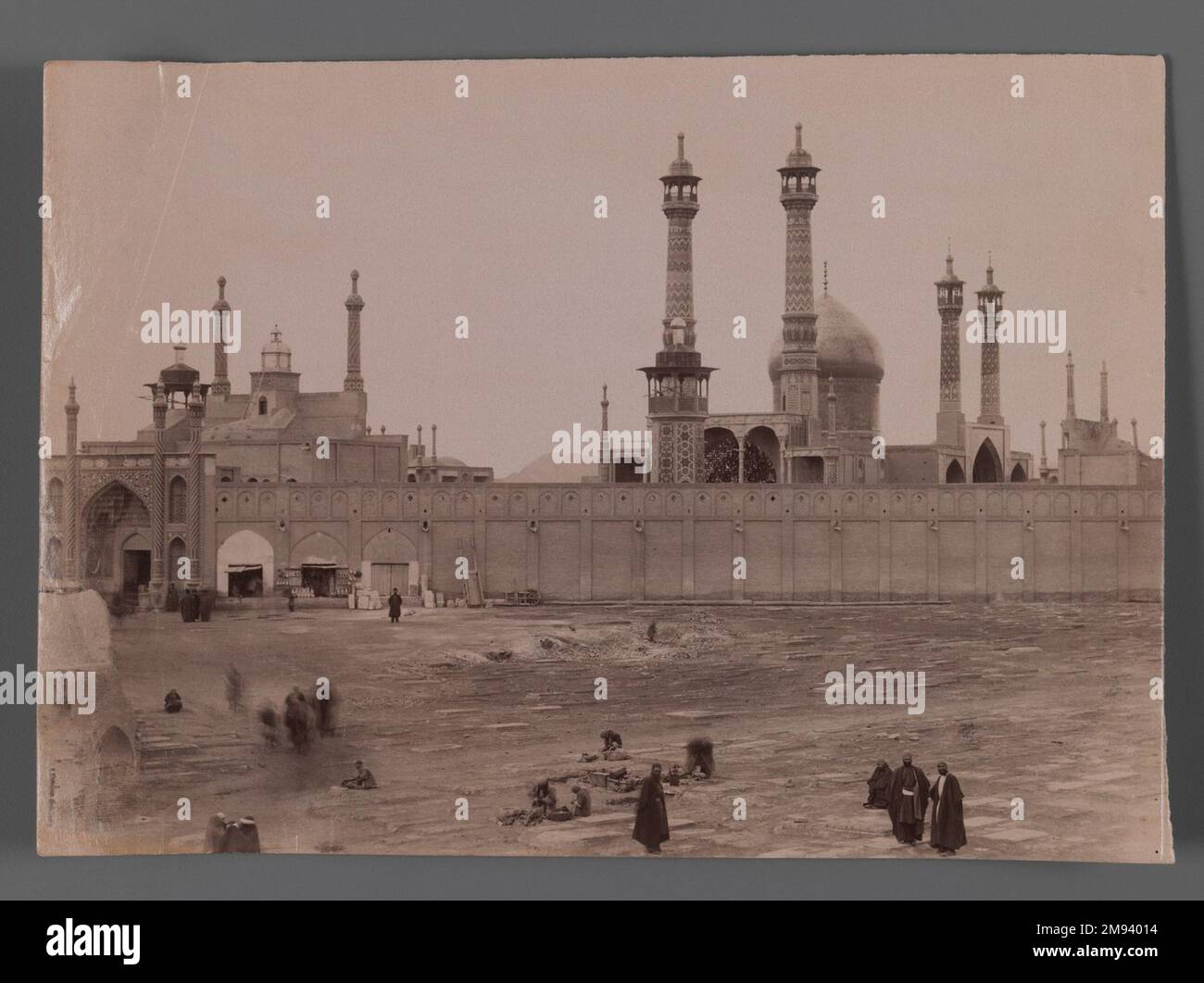 [Senza titolo], una delle 274 fotografie d'epoca, fine 19th-inizio 20th ° secolo. Fotografia, 6 1/8 x 8 11/16 poll. (15,6 x 22 cm). Arte del mondo islamico fine 19th-inizio 20th ° secolo Foto Stock