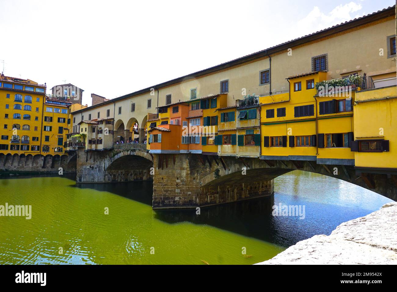 Il famoso Ponte Vecchio a Firenze Foto Stock