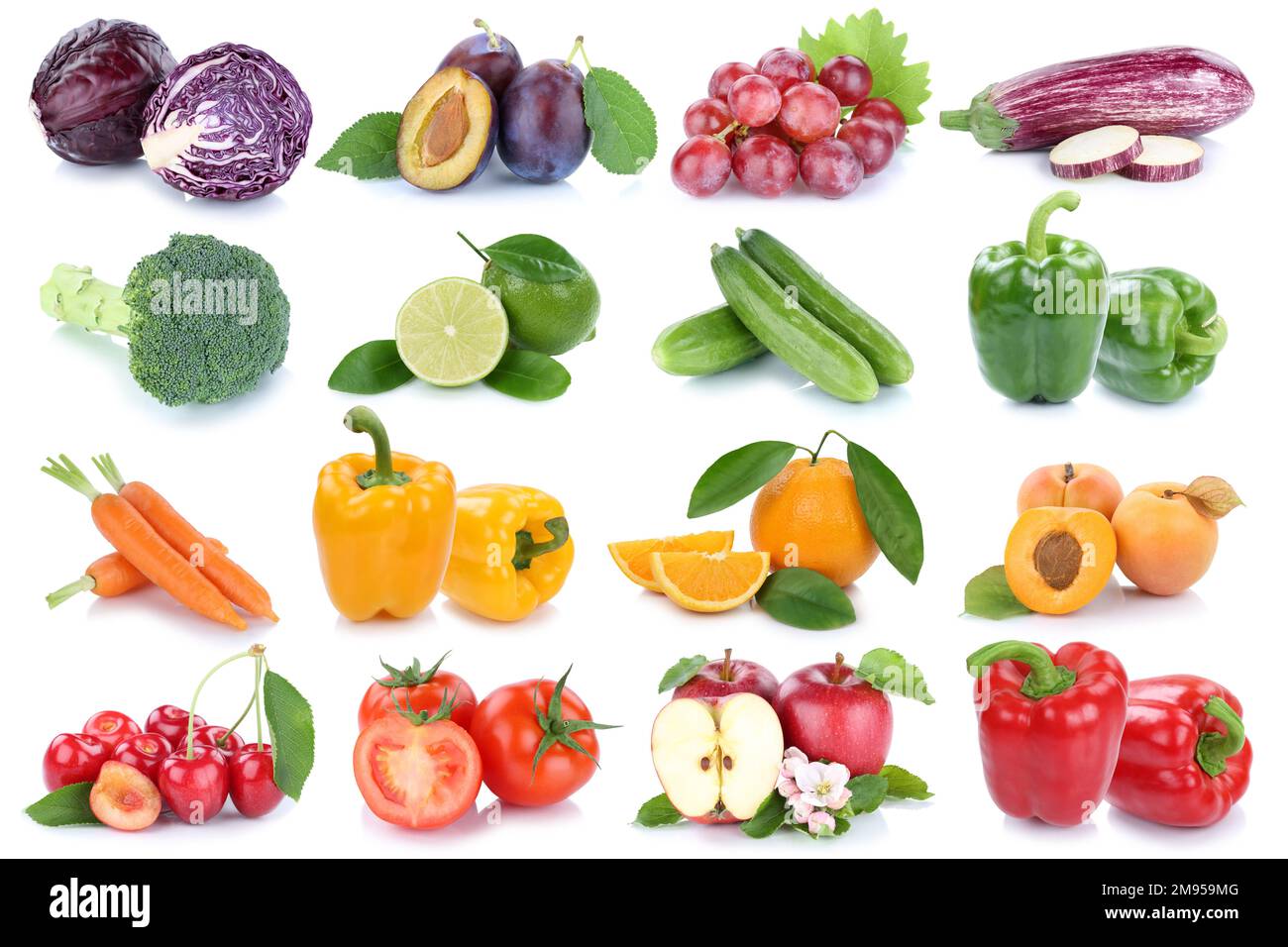 Raccolta di frutta e verdura isolata su bianco con pomodori di mela lattuga arancia frutti freschi bacche Foto Stock