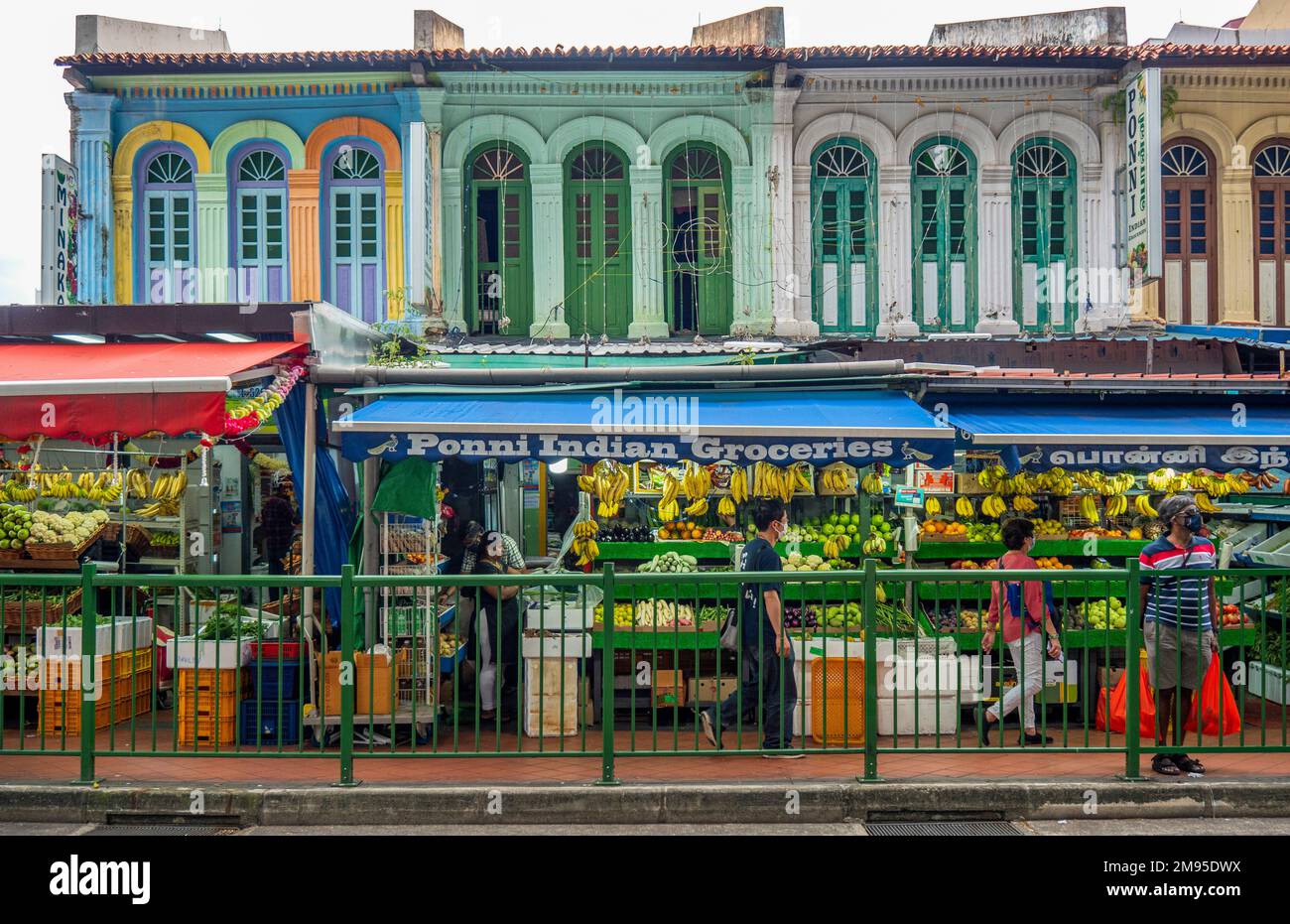 Il mercato della frutta e della verdura si trova a Little India, Singapore Foto Stock