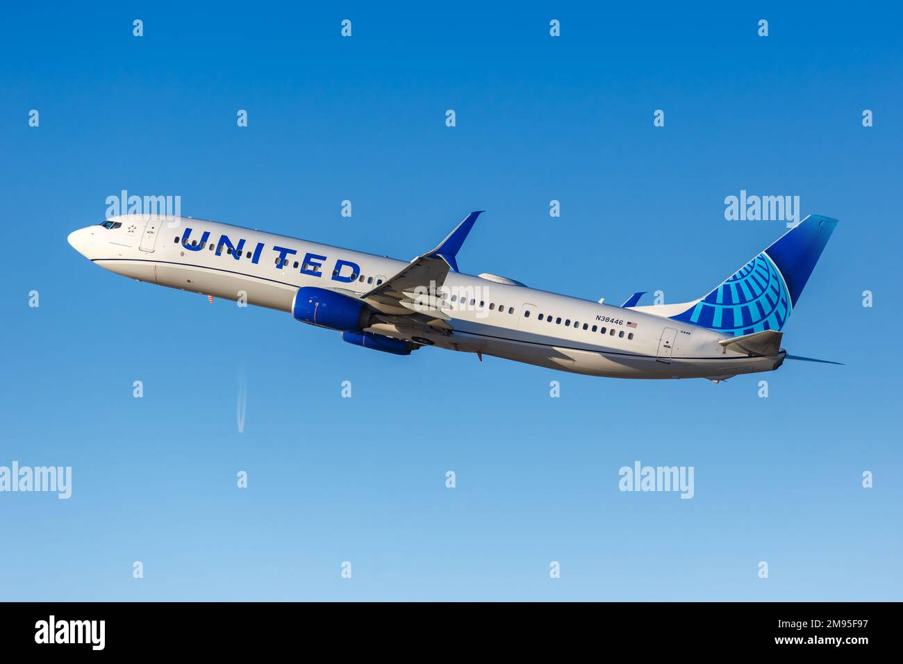 Los Angeles, Stati Uniti - 3 novembre 2022: Aereo United Boeing 737-900ER all'aeroporto di Los Angeles (LAX) negli Stati Uniti. Foto Stock