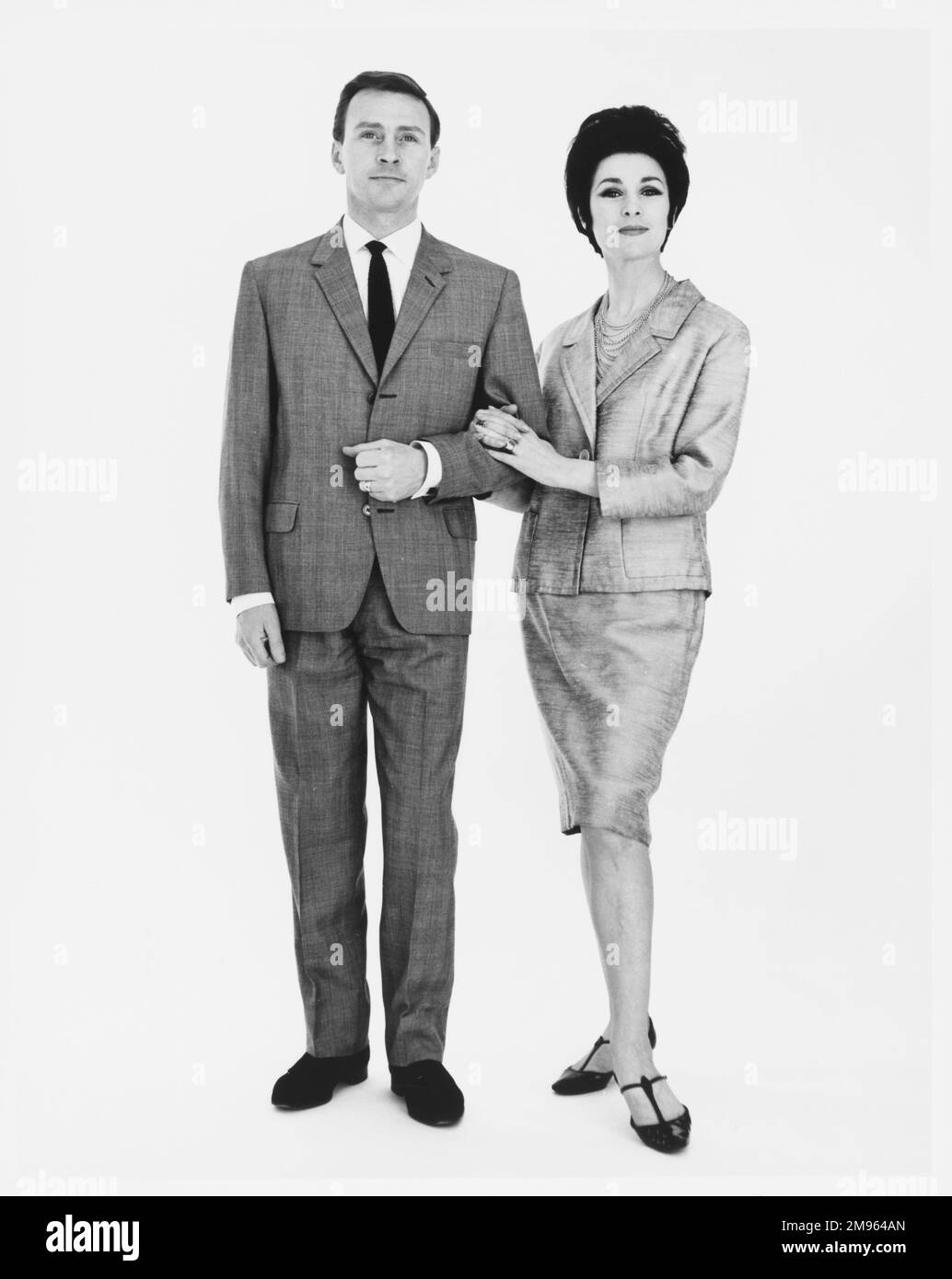 Ritratto completo di una coppia adatta. Foto Stock