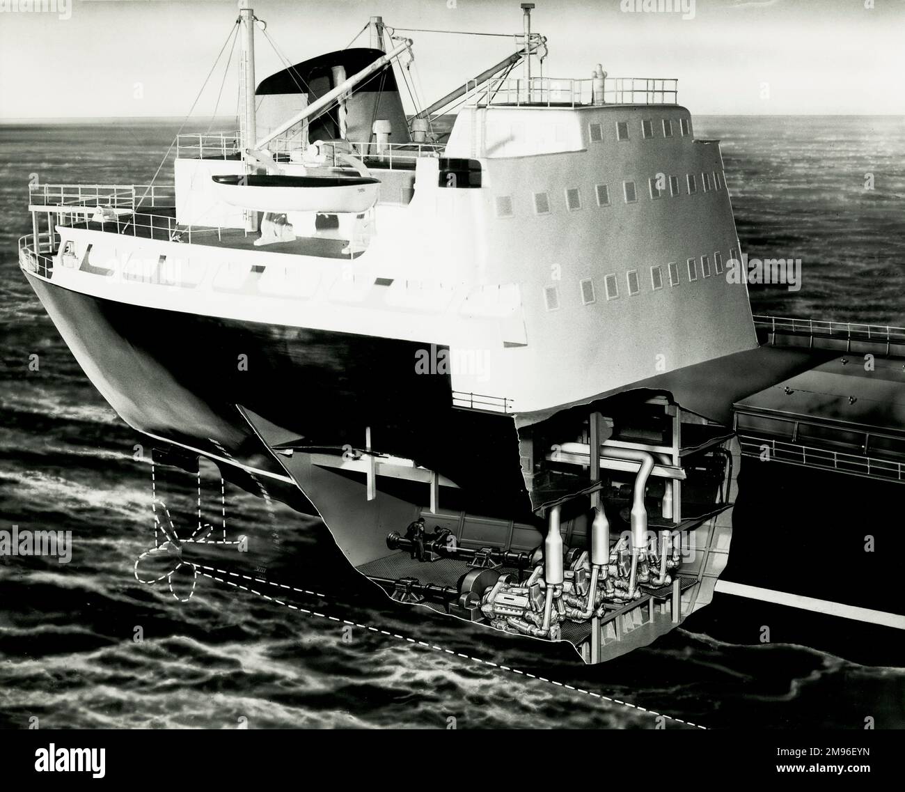 Tagliare fuori vista di scafo della nave che mostra il disegno della camera di motore ed elica Foto Stock