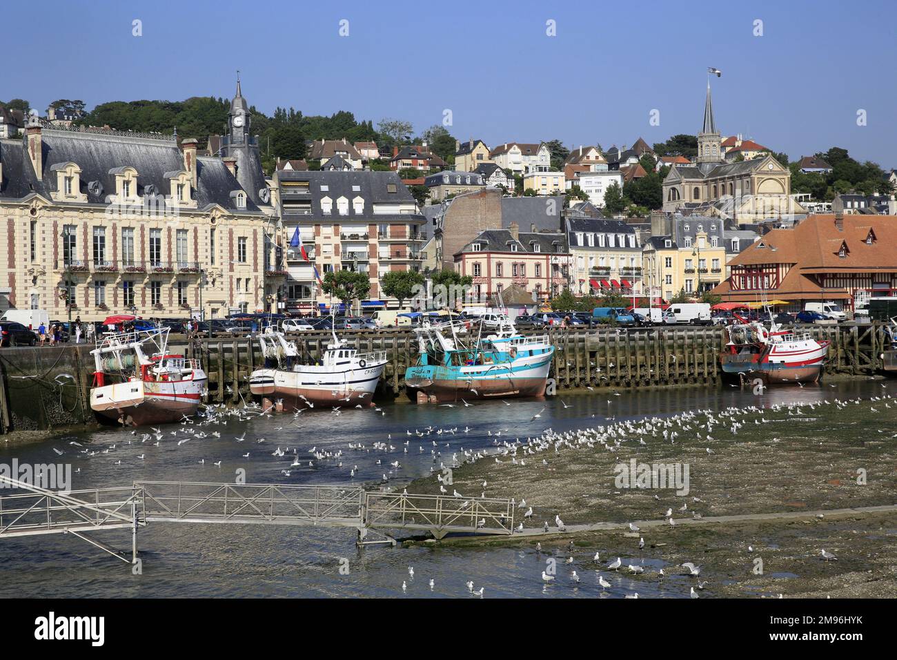 Porta. Bassa marea. Trouville-sur-Mer. Calvados. Basse-Normandie. Francia. Europa. Foto Stock