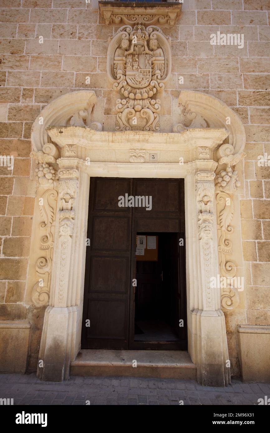 SPAGNA, Isole Baleari, Minorca, Ciutadella: Ingresso alla Chiesa di Sant Crist (Església del Sant Crist), Foto Stock