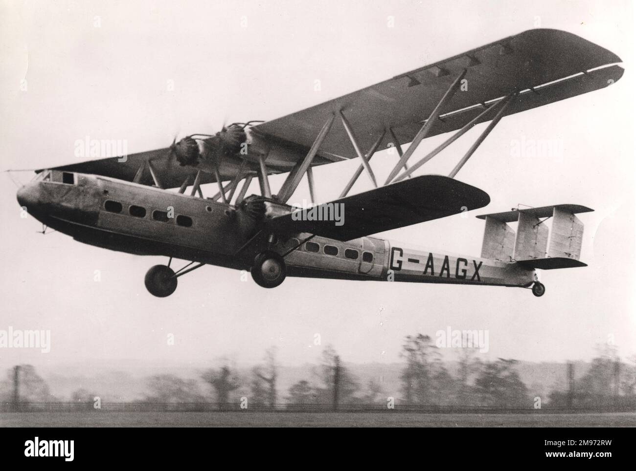 Handley Page HP42E, G-AAGX, Hannibal, durante un volo di prova precoce. Foto Stock