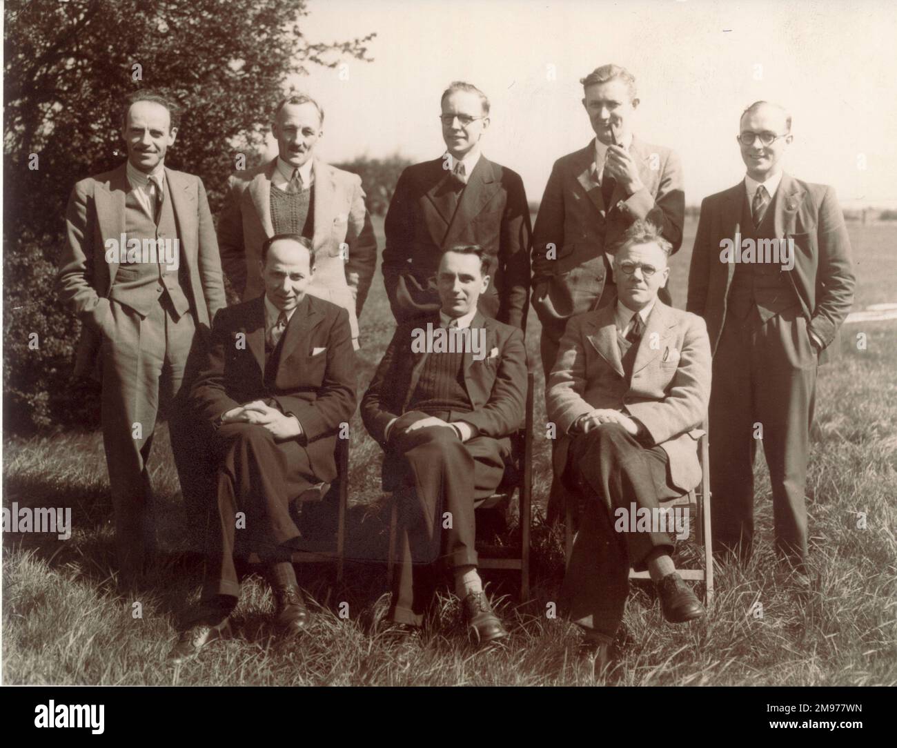 TDS.3 Gruppo, 1941. Prima fila da sinistra: Mickie Walker, Raoul Hafner e Sam Weller. Fila posteriore da sinistra: Liscombe, ?, Fitzwilliams, (Charles?) Bradbury e ?. Foto Stock