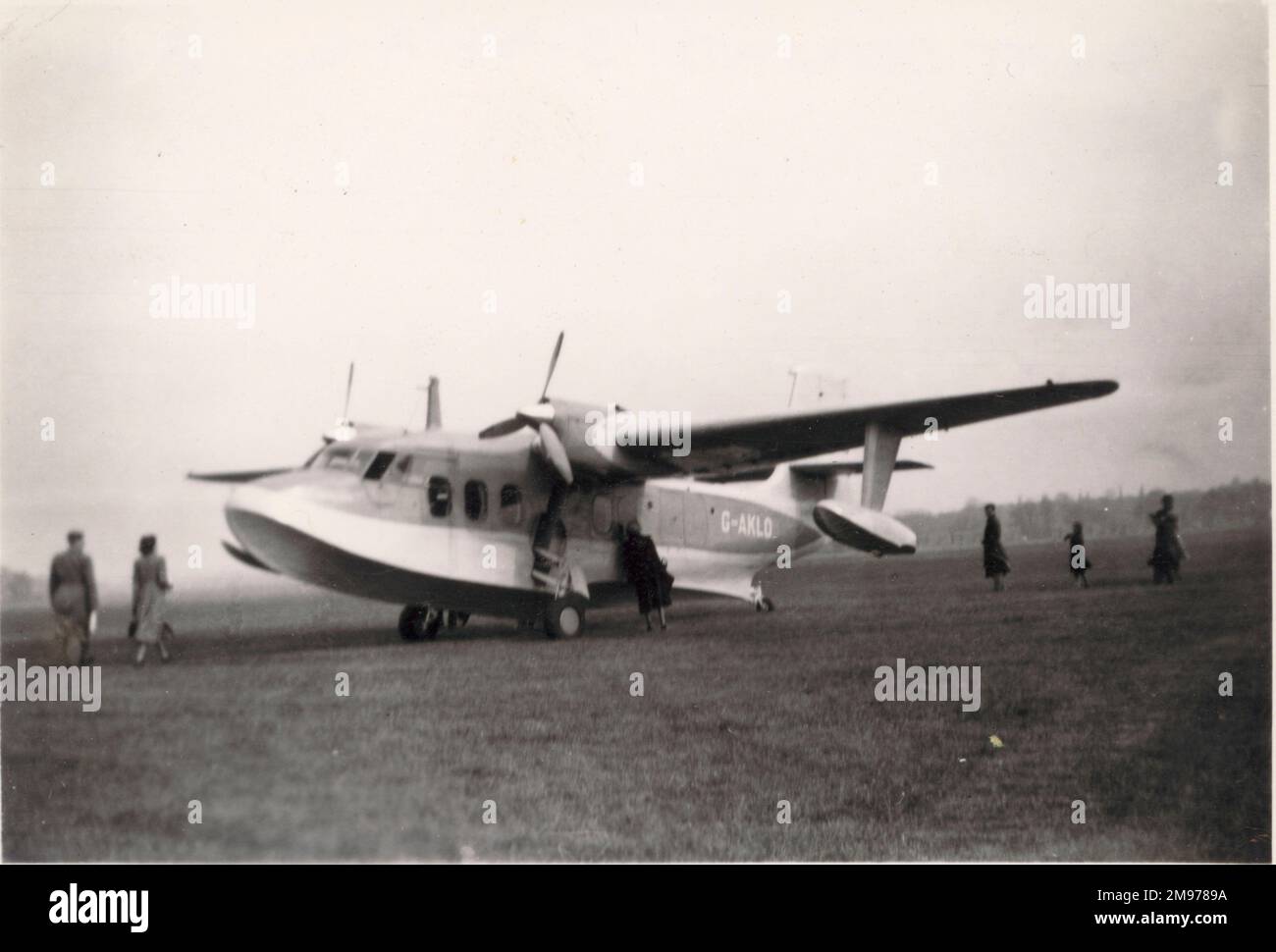 Short SA6 Sealand, G-AKLO, il velivolo dimostrativo europeo, al Raes Garden Party nel 1949. Foto Stock