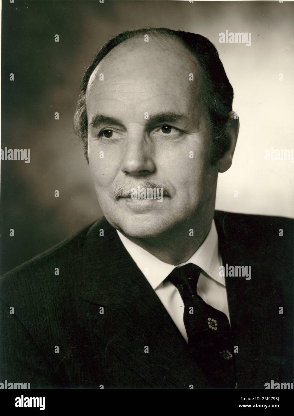 Dr. George Steedman Hislop, CBE, ARCST, CENG, FIMechE, FRAeS, FRSA, Presidente Raes 1973-1974. Foto Stock