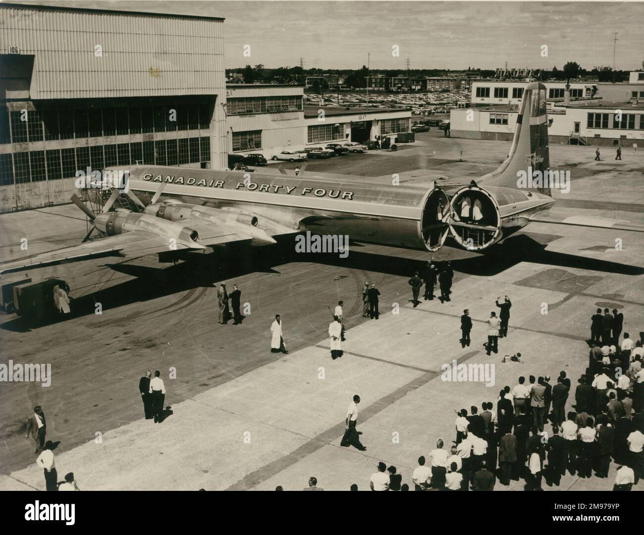 Dimostratore Canadair CL-44D-4, CF-MKP-X. Foto Stock
