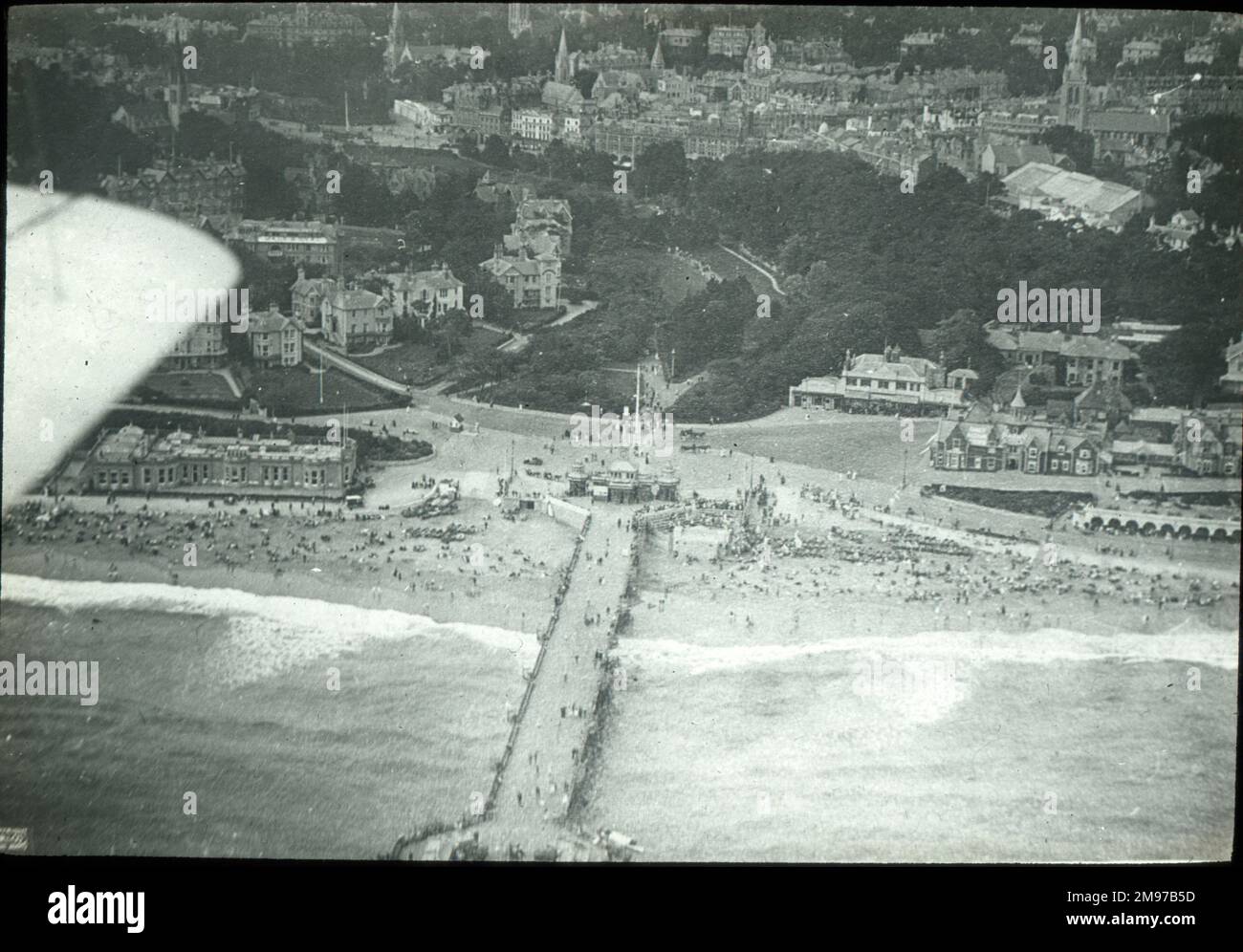 E.. Simmonds veduta aerea di Bournemouth, Dorset. Foto Stock E.. Simmonds veduta aerea di Bournemouth, Dorset. Foto Stock