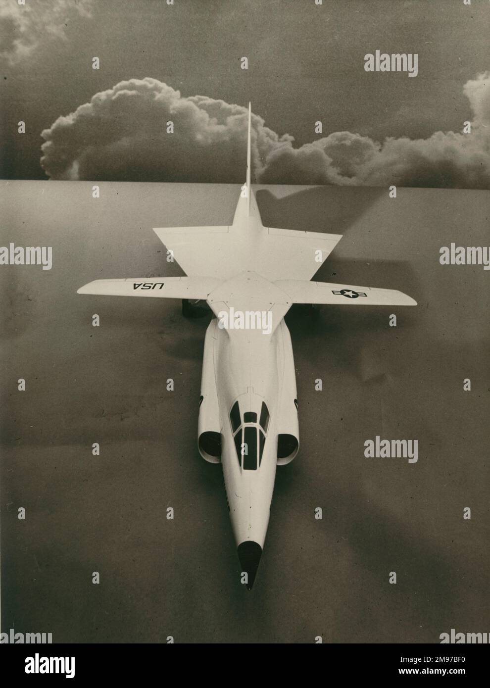 La Fokker-Republic entry per il concorso VTOL NBMR.3, la D24 Alliance alimentata da un motore BS100. Foto Stock