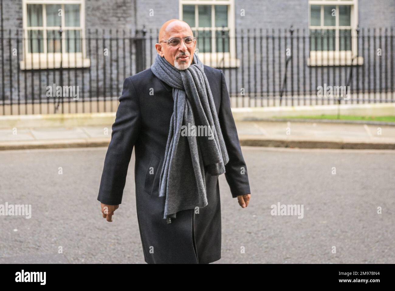 Londra, Regno Unito. 17th Jan, 2023. Nadhim Zahawi, deputato, Presidente del Partito conservatore, Ministro senza portafoglio. I ministri del governo del Partito conservatore a Downing Street per la riunione settimanale del gabinetto. Credit: Imageplotter/Alamy Live News Foto Stock