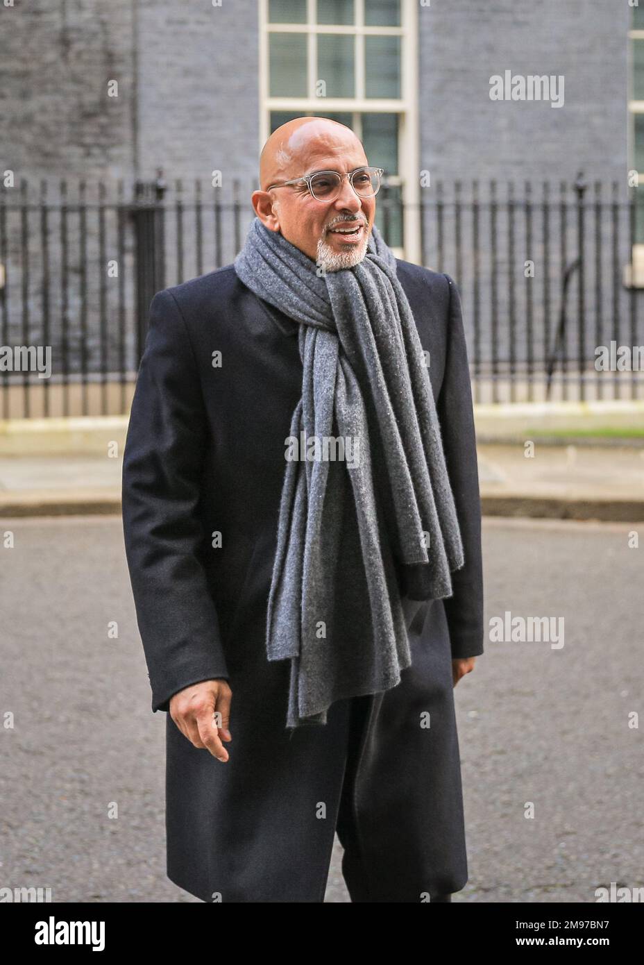 Londra, Regno Unito. 17th Jan, 2023. Nadhim Zahawi, deputato, Presidente del Partito conservatore, Ministro senza portafoglio. I ministri del governo del Partito conservatore a Downing Street per la riunione settimanale del gabinetto. Credit: Imageplotter/Alamy Live News Foto Stock