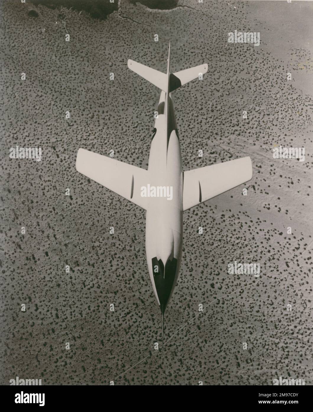 Douglas D-558-2 Skyrocket a bassa altitudine sul deserto di Mojave. Foto Stock