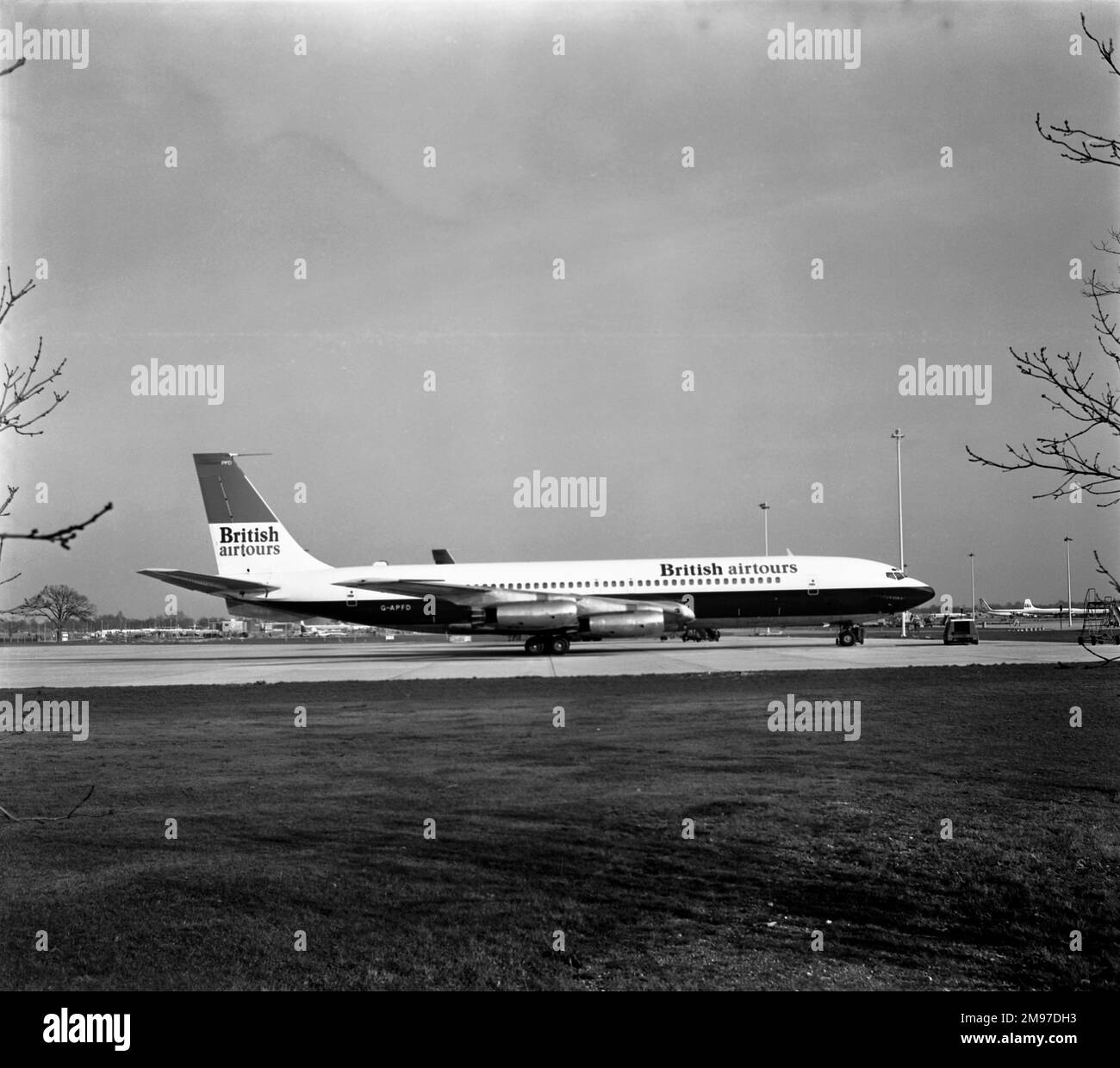 Boeing 707-436 G-APFD di British Airtours a Heathrow nel 1974 Foto Stock