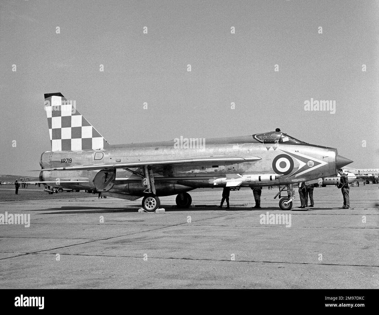 English Electric Lightning F.3 XR719 di 56 Squadron RAF a Lakenheath il 22 maggio 1965 Foto Stock