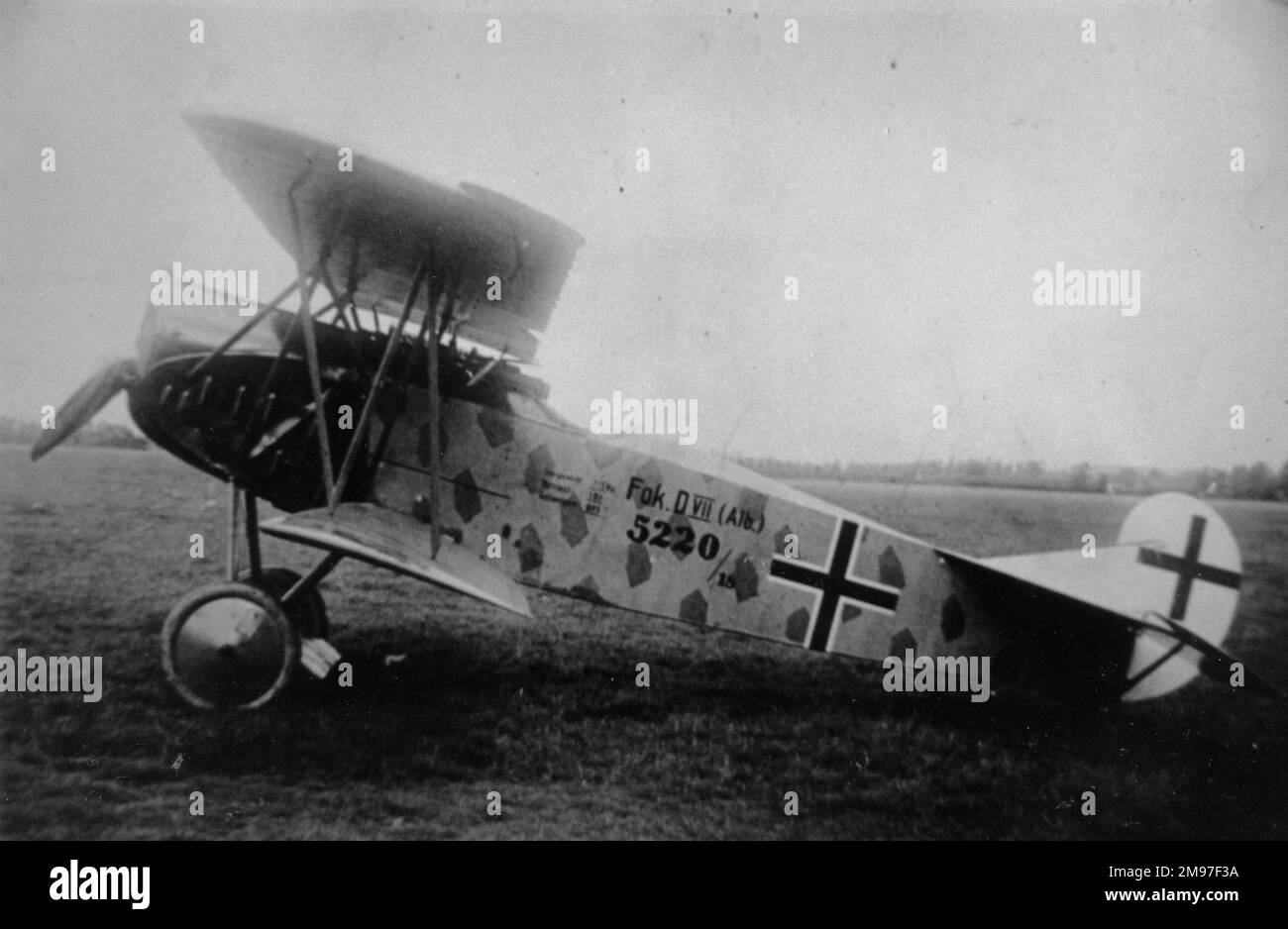 Fokker DVII, 5220-18, (vista laterale, a terra). Foto Stock