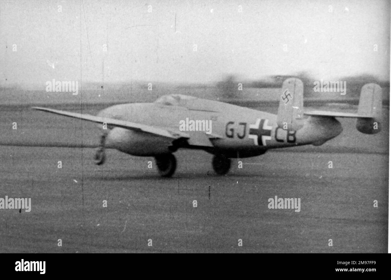 Heinkel HE 280:1 - anche se volava prima di Me 262 di Messerschmitt, l'HE 280 perse al suo rivale. Foto Stock