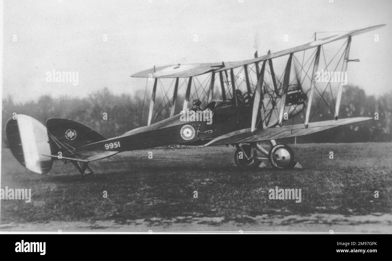 Royal Aircraft Factory due posti BE 2c, che ha fatto il suo debutto nell'aprile 1915, utilizzato per la ricognizione, come un bombardiere e anti-sottomarino patroller, e per scopi di addestramento. Più di mille furono costruiti; quello qui apparteneva agli RNA (Royal Naval Air Service). Foto Stock