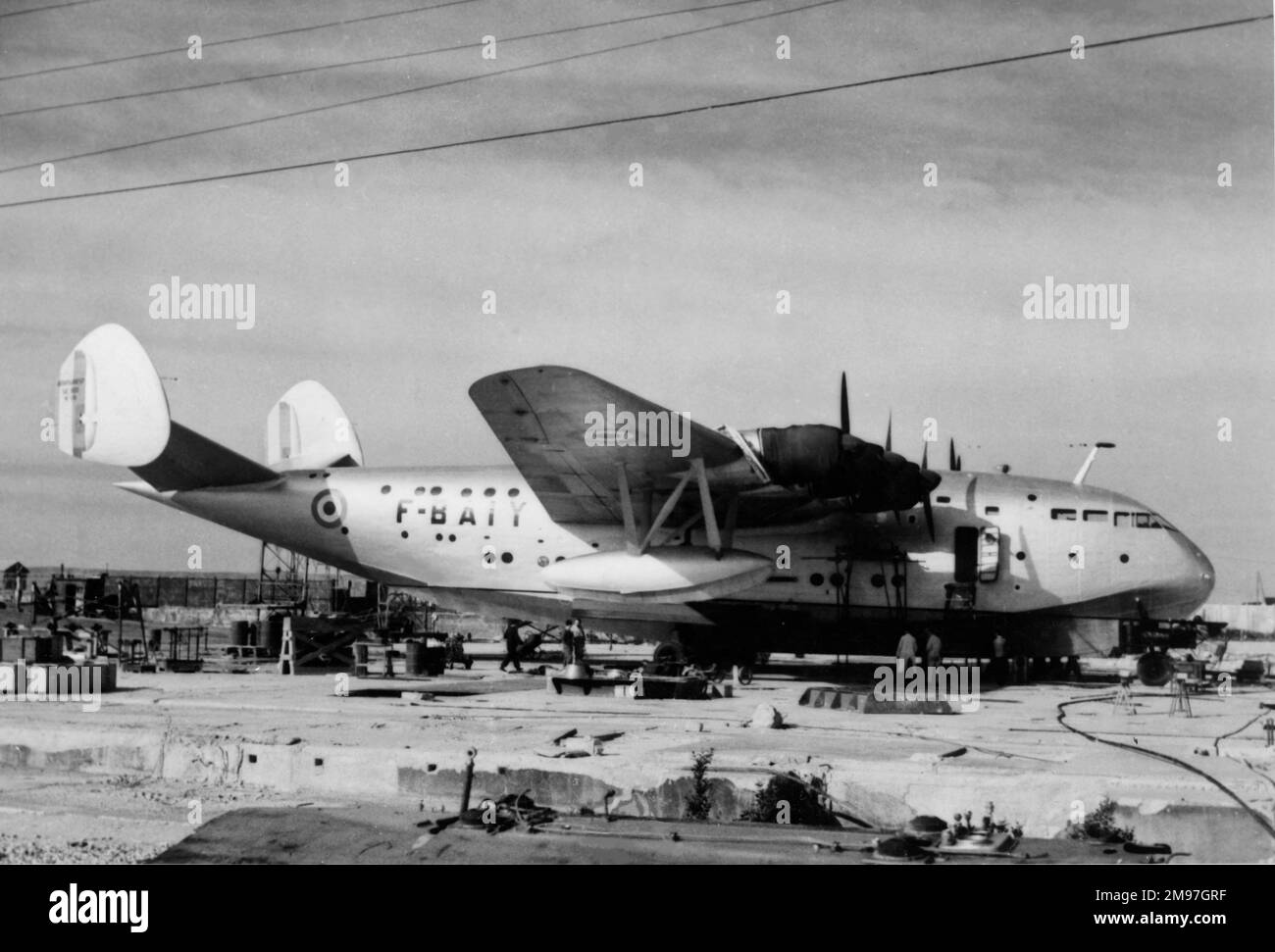 SNCASE se 200 (vista laterale) con bordino di F-BAIY. Foto Stock