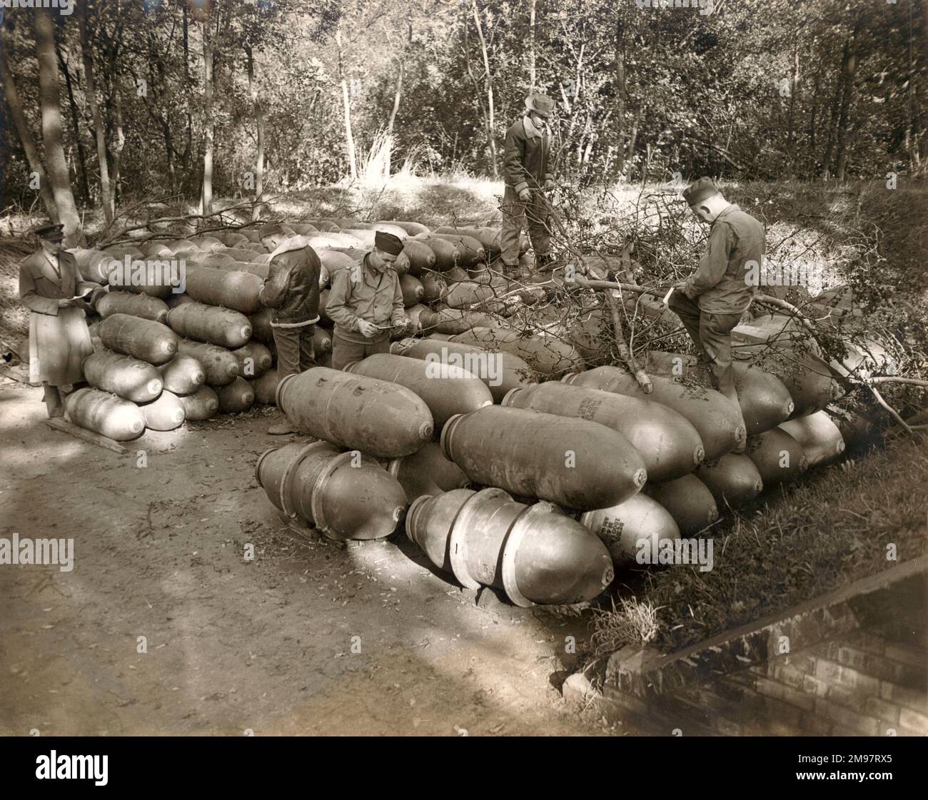 Alcune delle prime bombe americane ad arrivare nel Regno Unito, c.novembre 1942. Foto Stock