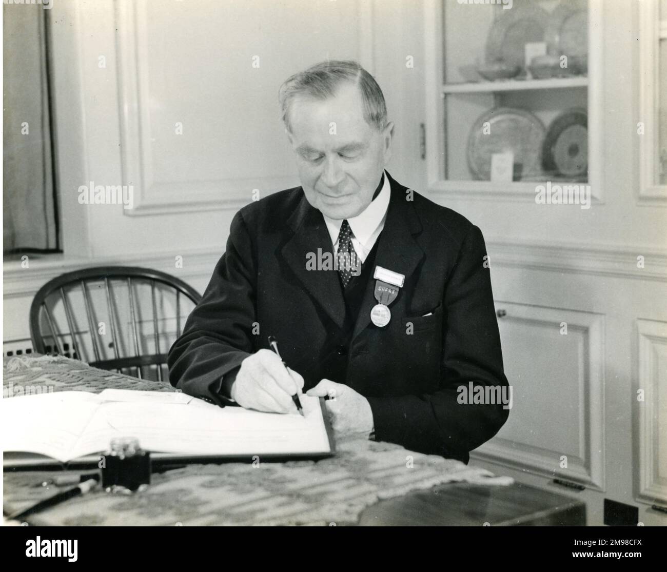 Griffith Brewer alla dedicazione dei fratelli Wright? casa e negozio a Greenfield Village, Dearborn, Michigan, 16 maggio 1938. Foto Stock