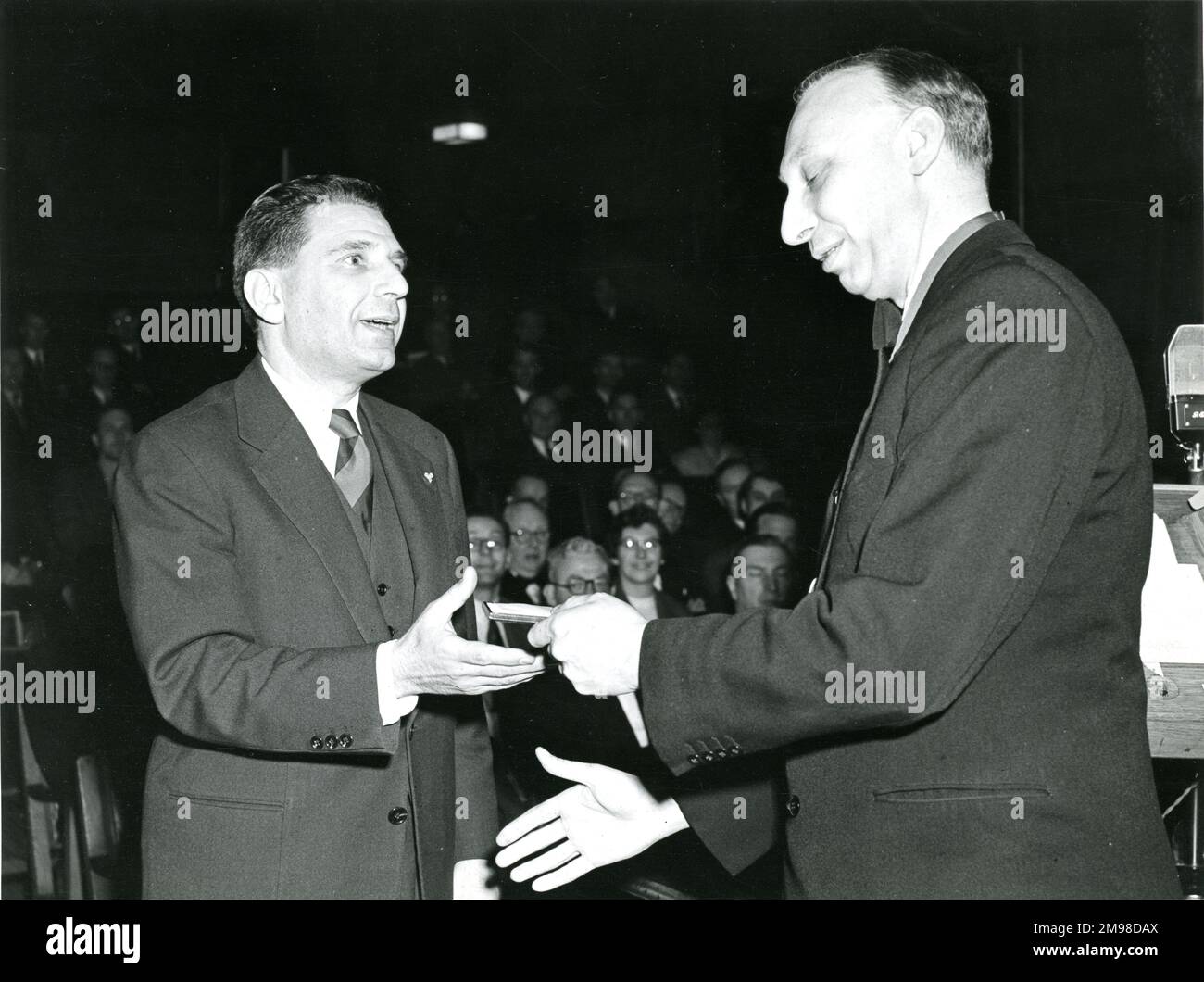 1958 1959 immagini e fotografie stock ad alta risoluzione - Alamy