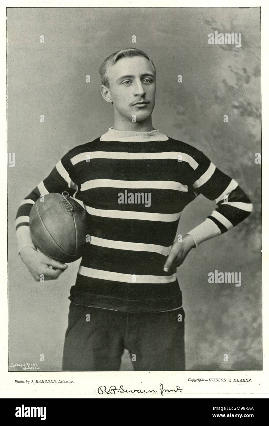 R P Swain, giocatore di rugby. Foto Stock