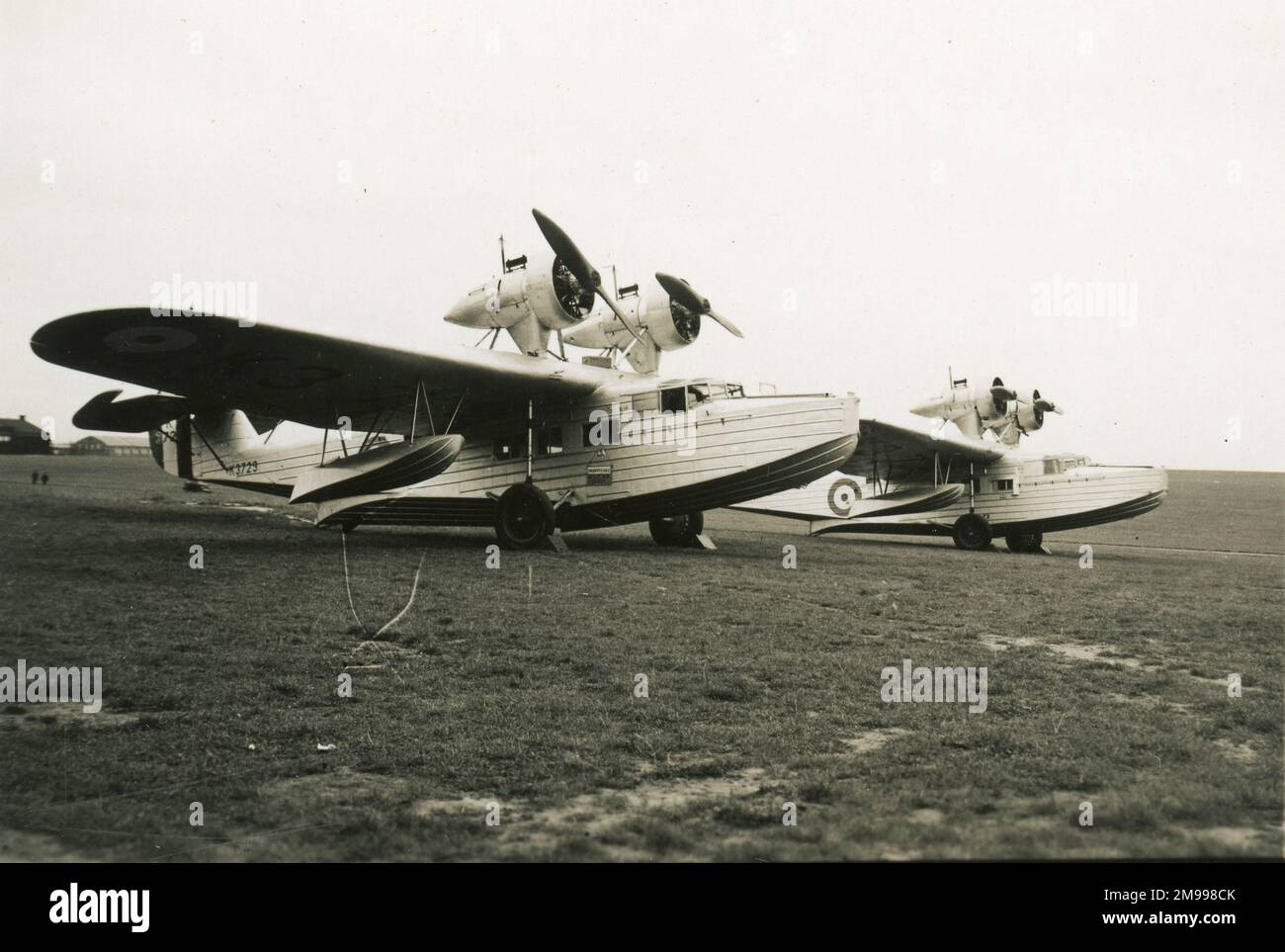 Saunders-Roe A29 Nubi, K3729 e K3725, con No.48 Squadrone. Foto Stock