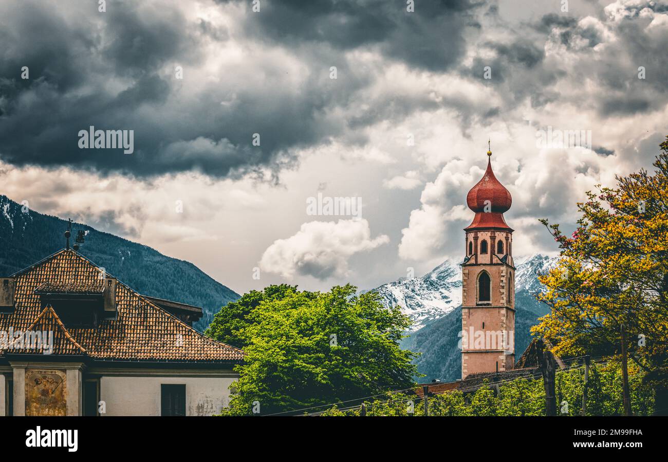 Blick über Tschars Südtirol - Vista sull'Alto Adige Foto Stock