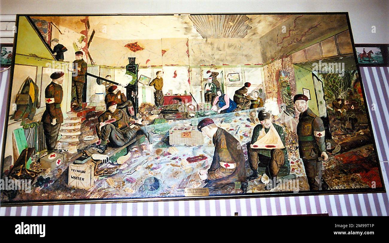 Alla tarda sera del 18 settembre 1944, il secondo giorno di Operation Market Garden, era stata istituita una cabina di vestiazione. Il colonnello Graeme M.Warrack di 1st AB Div, ADMS (Assistant Director Medical Services), ha rimosso i suoi badge di rango e posto come ordinato. Il 20 settembre lo Schoonoord fu preso dai tedeschi e molto presto si sovraffollò con tedeschi e inglesi che furono trattati insieme mentre l'edificio cambiò le mani. Il colonnello Warrack incontrò il generale tedesco Bittrich e negoziò un cessate il fuoco in modo che i feriti potessero essere evacuati attraverso linee tedesche fino all'Hospita di Santa Elisabetta Foto Stock