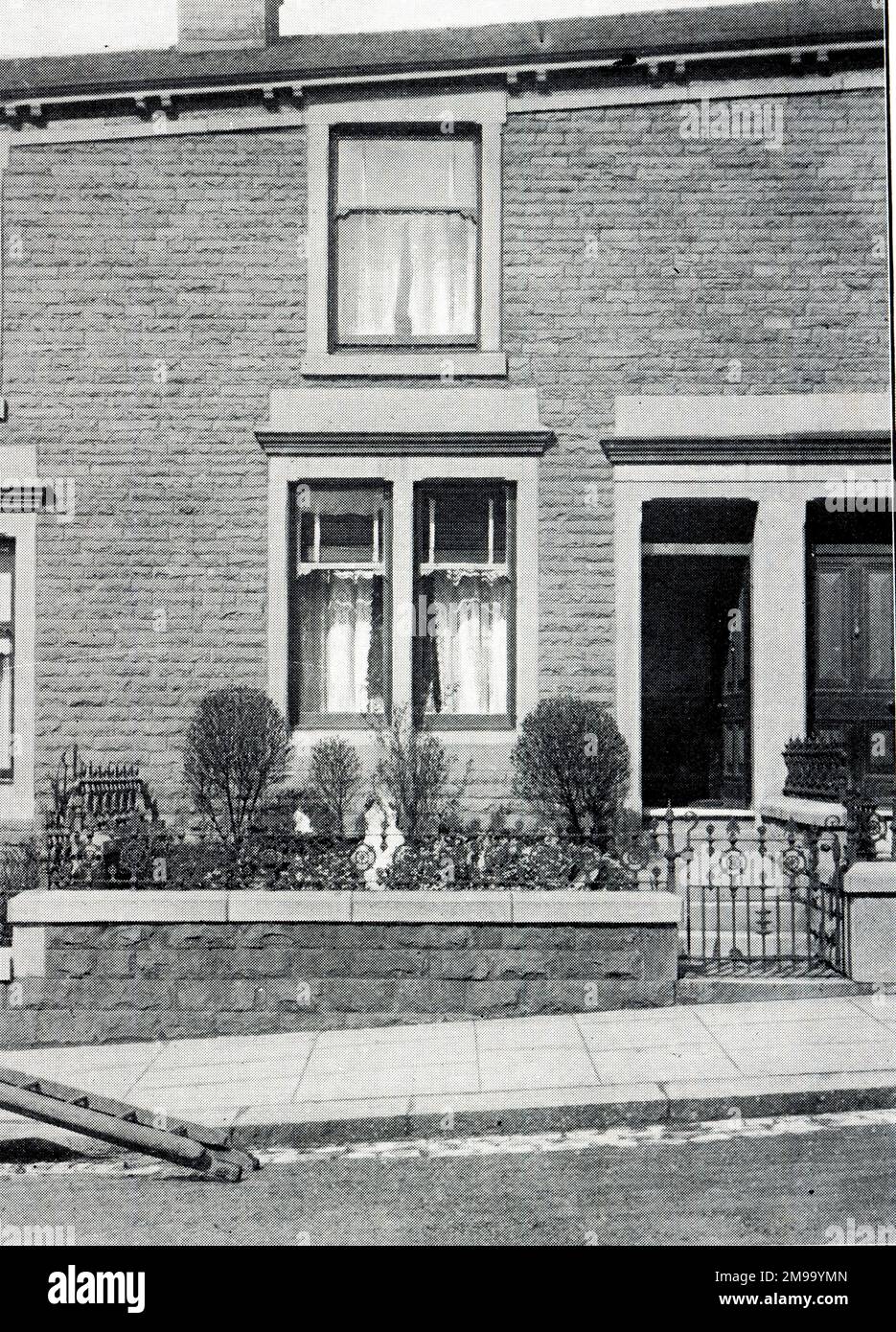 Infermieri Home, Accrington, Lancashire 1910 - Storia della cooperazione ad Accrington 1860-1910 Foto Stock