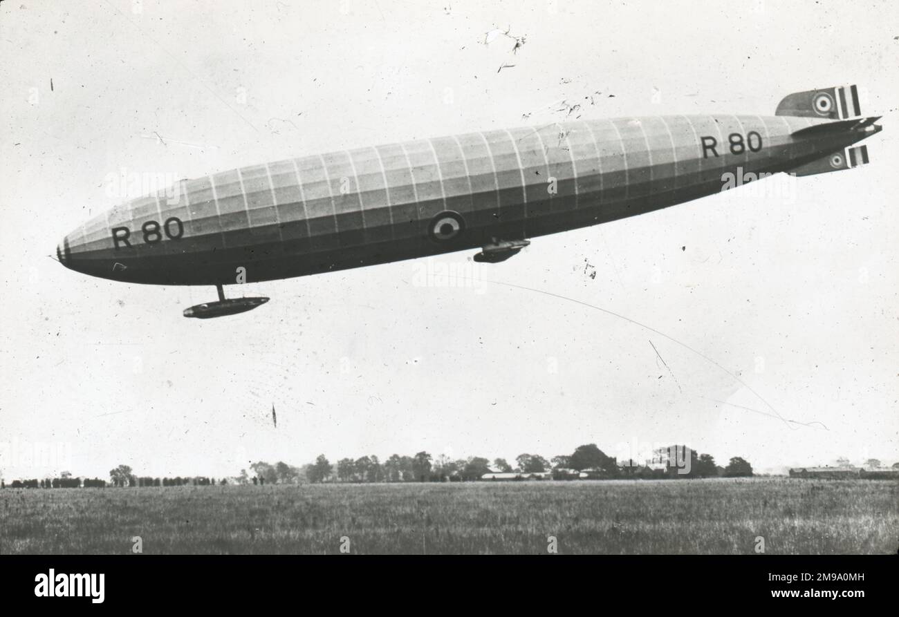 R.80 airship, vista laterale Foto Stock