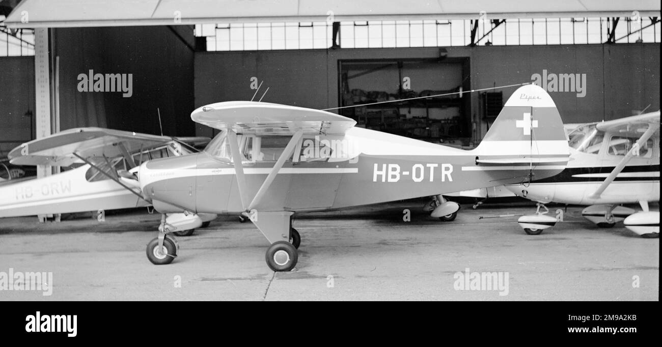 Piper Tri-Pacer HB-OTR Foto Stock